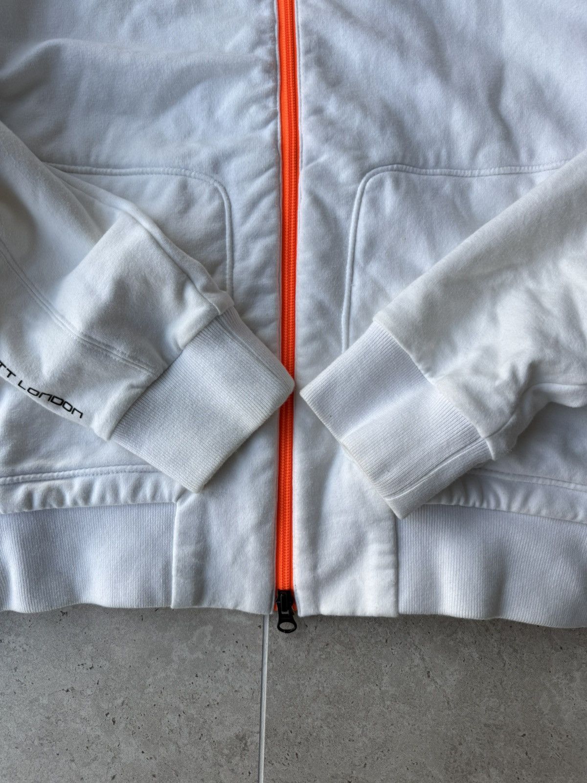 Vintage Vintage Aston Martin Hackett Racing Jacket Size L Size US L / EU 52-54 / 3 - 4 Thumbnail