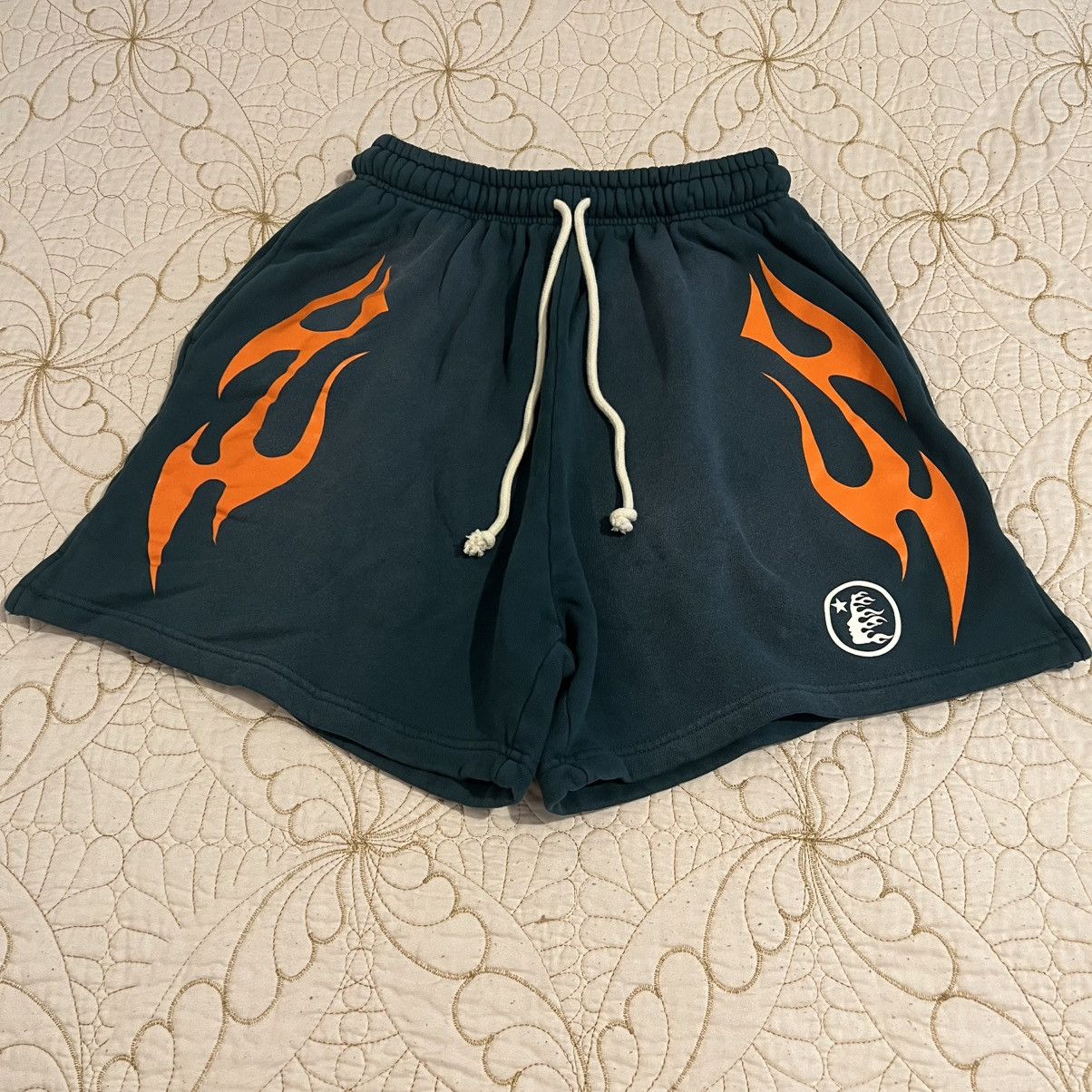 HELLSTAR Hellstar Flame Shorts Green/Orange Size X-small Size US 28 / EU 44 - 1 Thumbnail