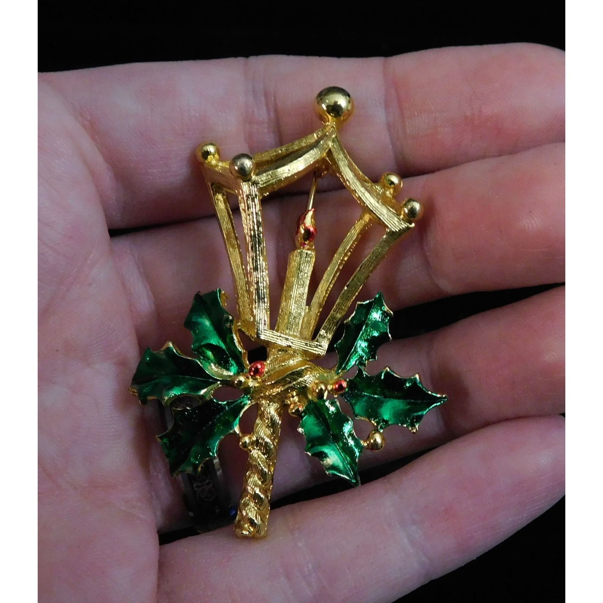Other Corel Vintage Holiday Lamp Brooch With Holly Size ONE SIZE - 4 Thumbnail