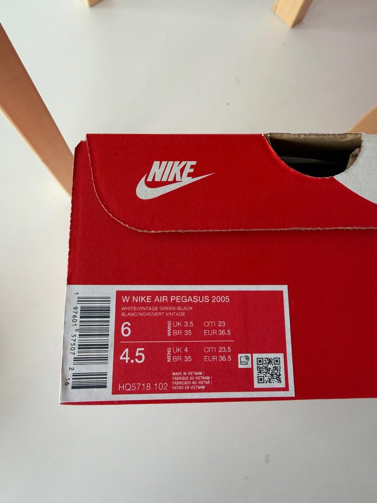 Nike new nike womens w air pegasus 2005 sneakers shoes white 6 36 Size US 6 / IT 36 - 6 Thumbnail