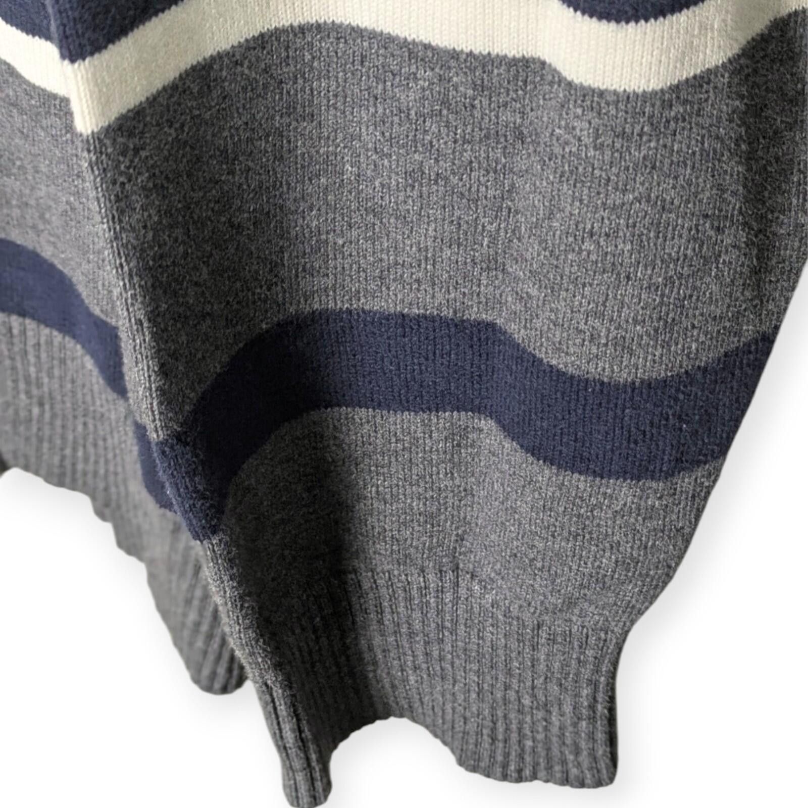 Tommy Hilfiger Tommy Hilfiger Men's Striped V-Neck Sweater - L - Cotton Size US L / EU 52-54 / 3 - 7 Thumbnail