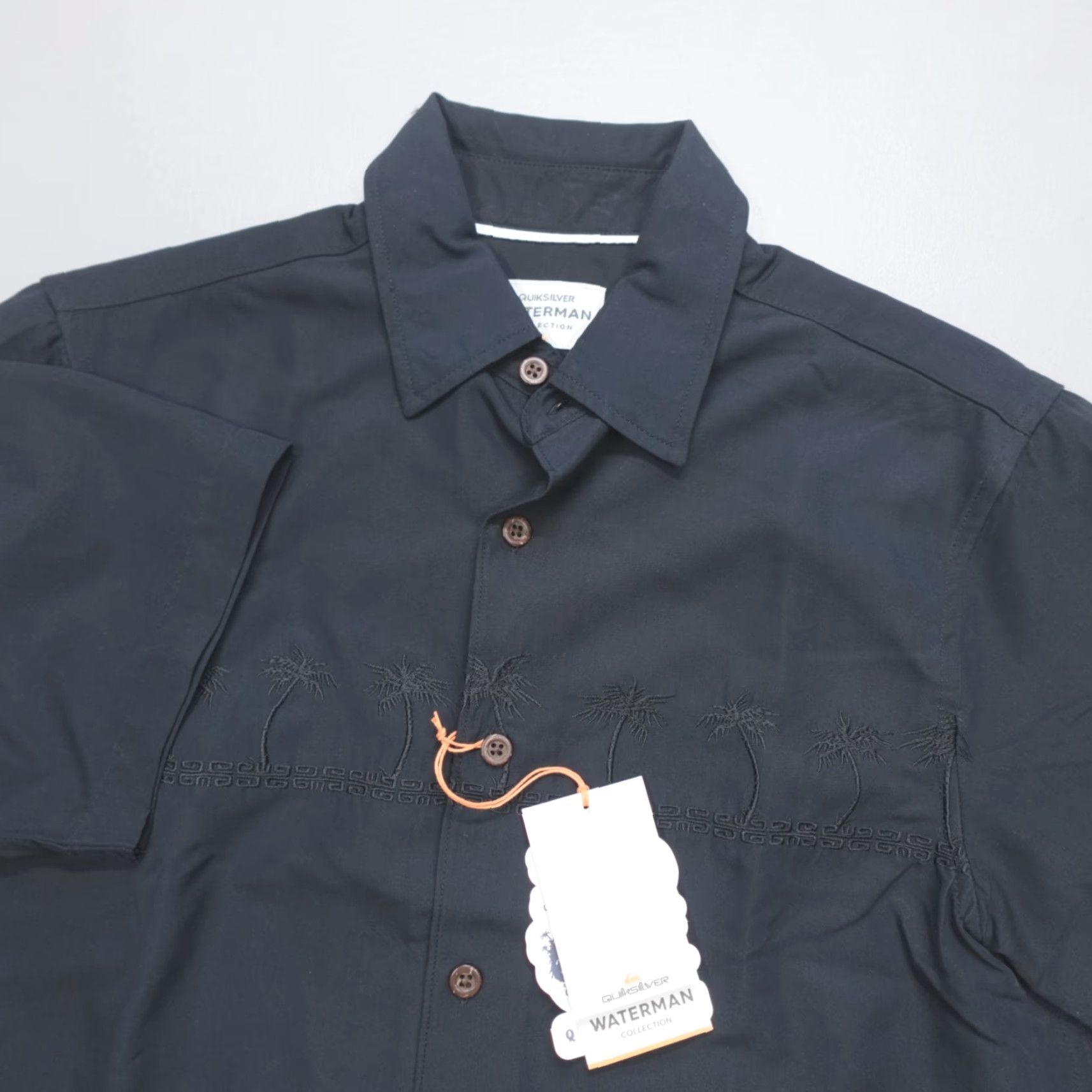 Quiksilver Quiksilver Waterman Tahiti Palms S/S Embroidered Woven Black Mens Size S Button-Up Shirt Size US S / EU 44-46 / 1 - 2 Thumbnail