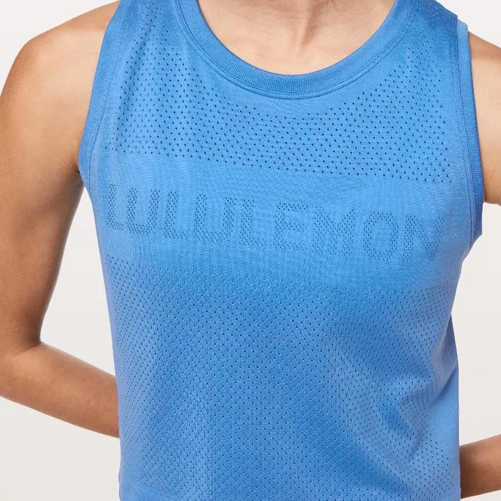Lululemon Seamless Cropped Workout Tank in Blue, Women's (Size Small)