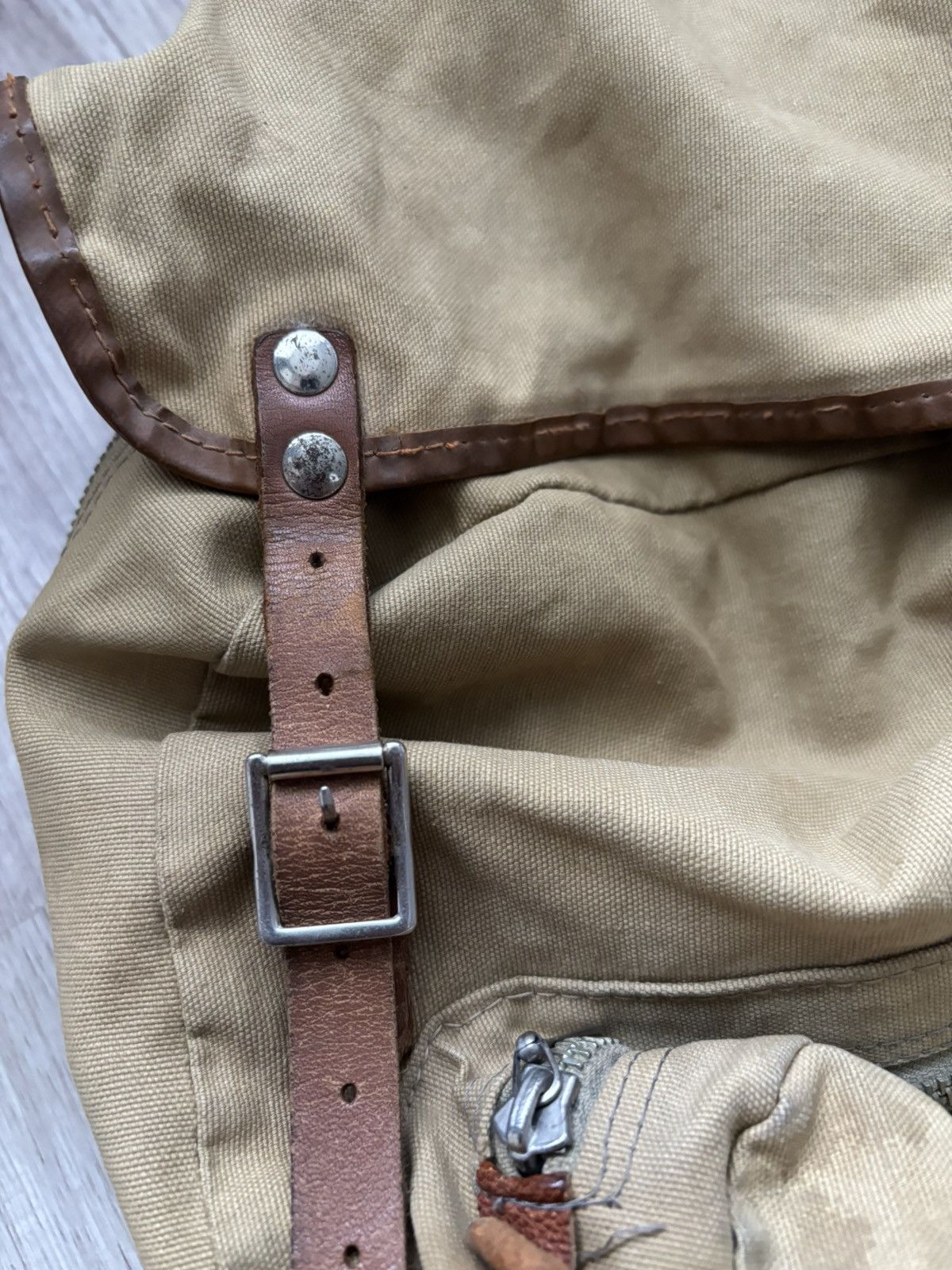 Other Vintage German Canvas & Leather Small Daypack 1950s–1970s Size ONE SIZE - 14 Thumbnail