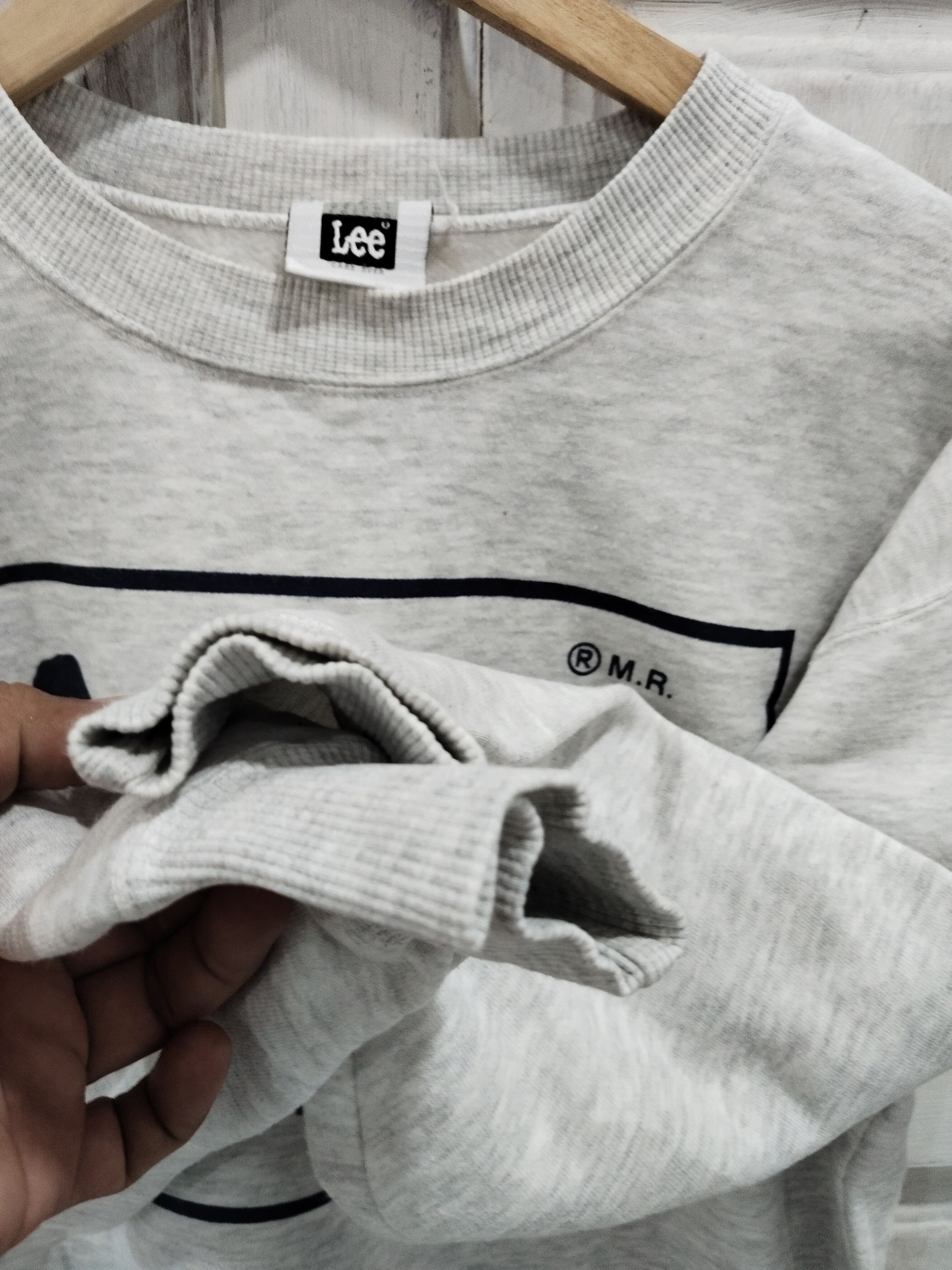 Lee Vintage 90s Lee Big Logo Sweatshirt Size US L / EU 52-54 / 3 - 3 Thumbnail