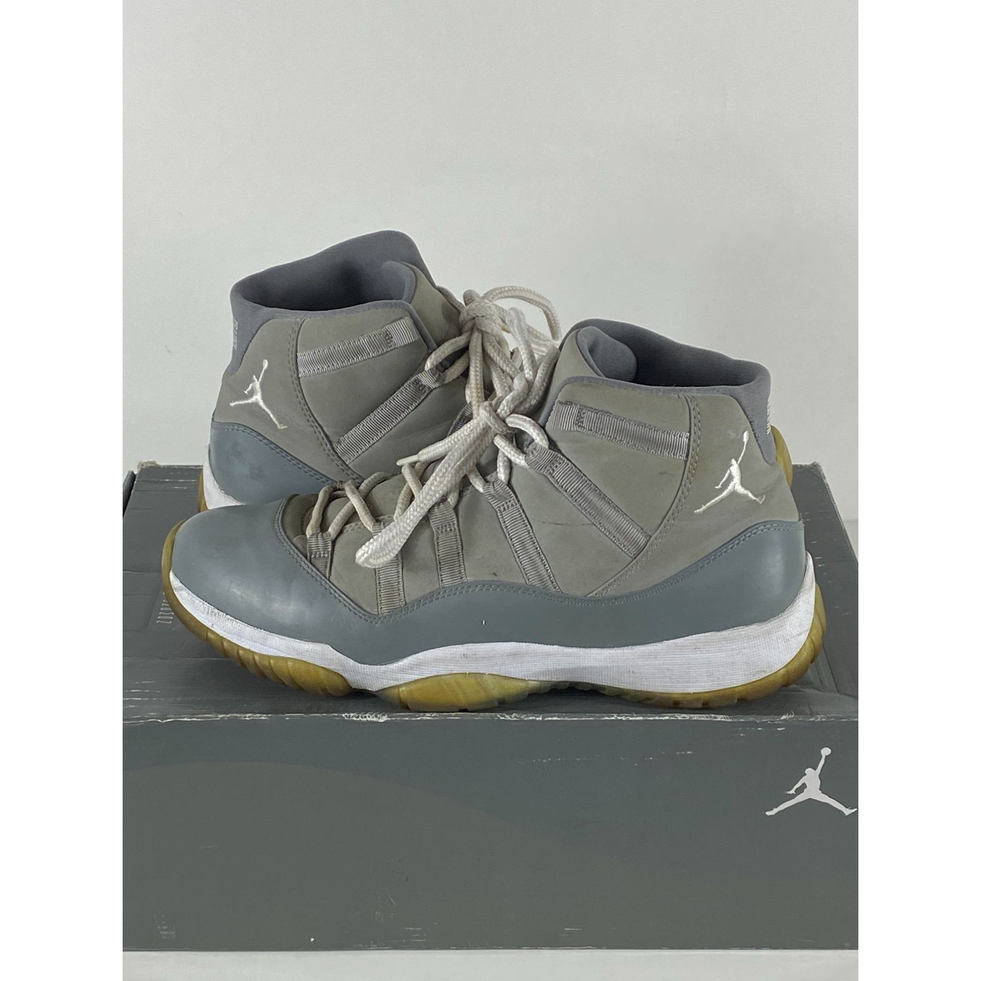 Jordan Brand Air Jordan 11 Retro Cool Grey (2010) 378037-001 Size 10.5 US Size US 10.5 / EU 43-44 - 1 Thumbnail