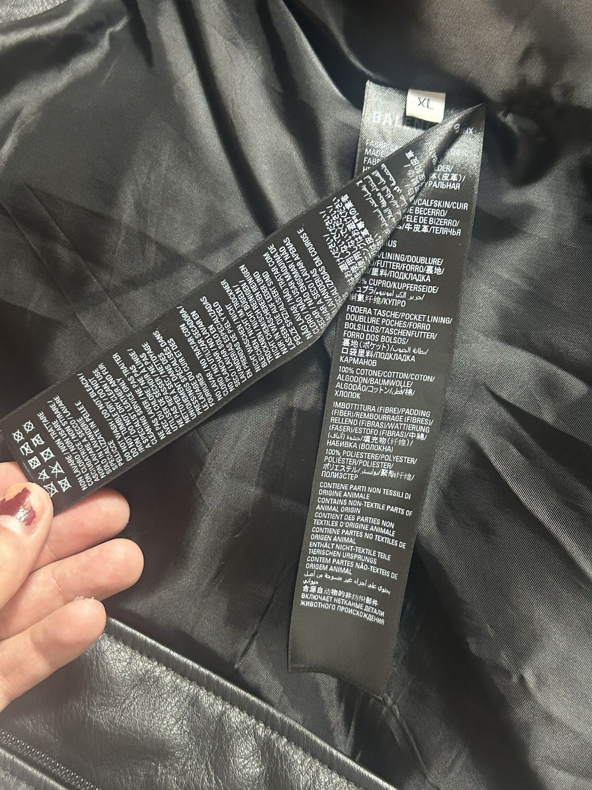 Balenciaga FW22 Oversized Padded Leather Vest Size US XL / EU 56 / 4 - 9 Thumbnail