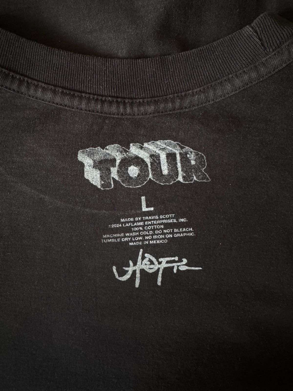 Travis Scott 🔥🔥 Travis Scott Europe Exclusive Utopia Tour T-Shirt Size US L / EU 52-54 / 3 - 5 Thumbnail