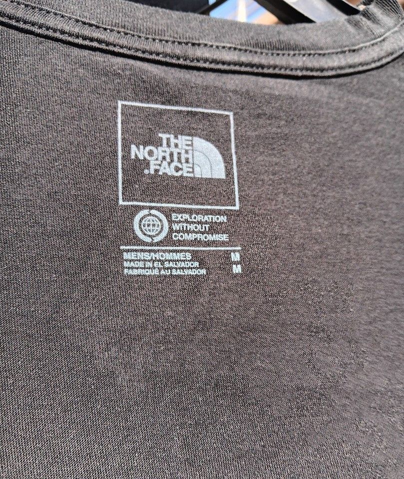 The North Face The North Face Jumbo Half Dome Short Sleeve T-Shirt (Purple) Size US M / EU 48-50 / 2 - 5 Thumbnail
