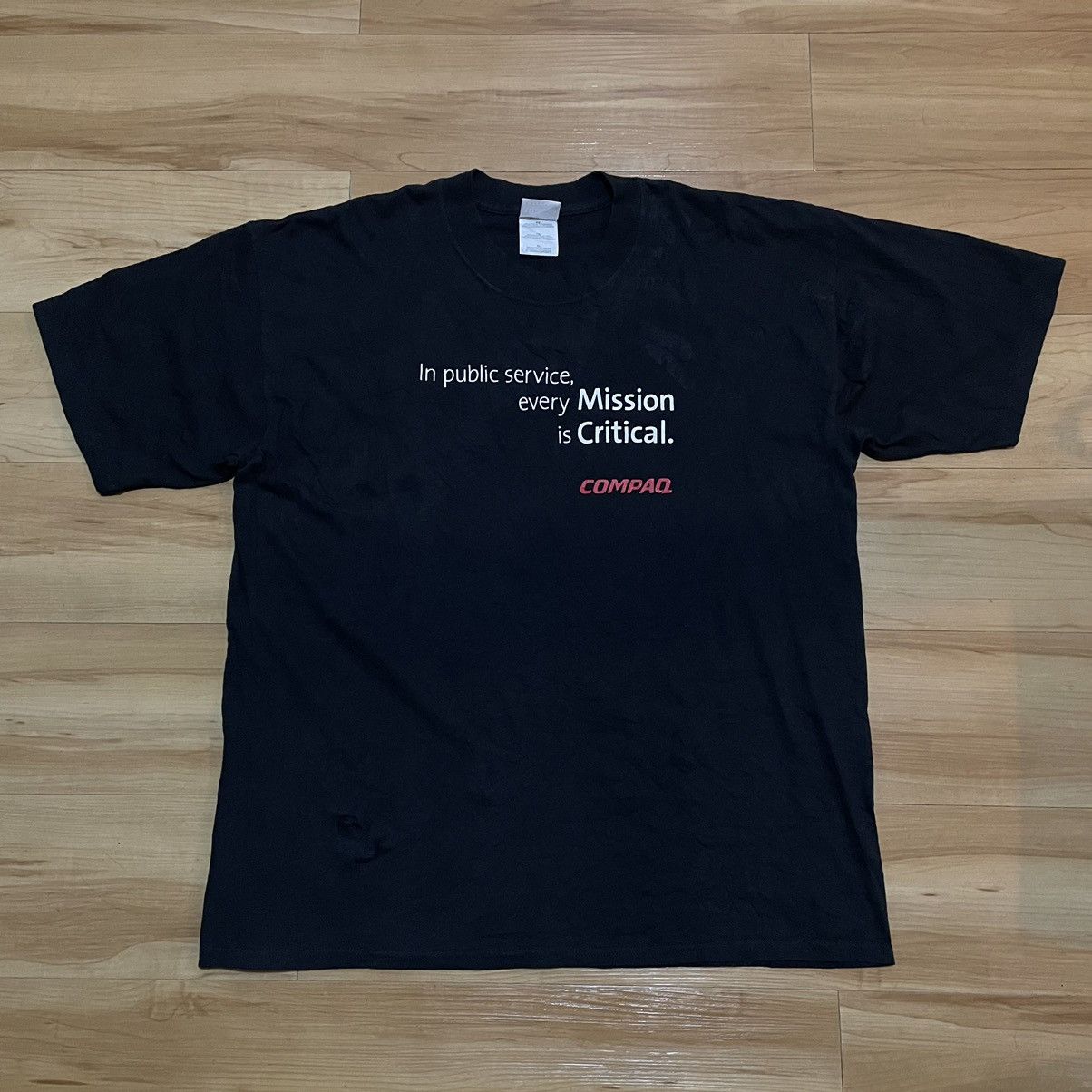 Vintage Vintage compaq font t-shirt Size US XL / EU 56 / 4 - 2 Thumbnail