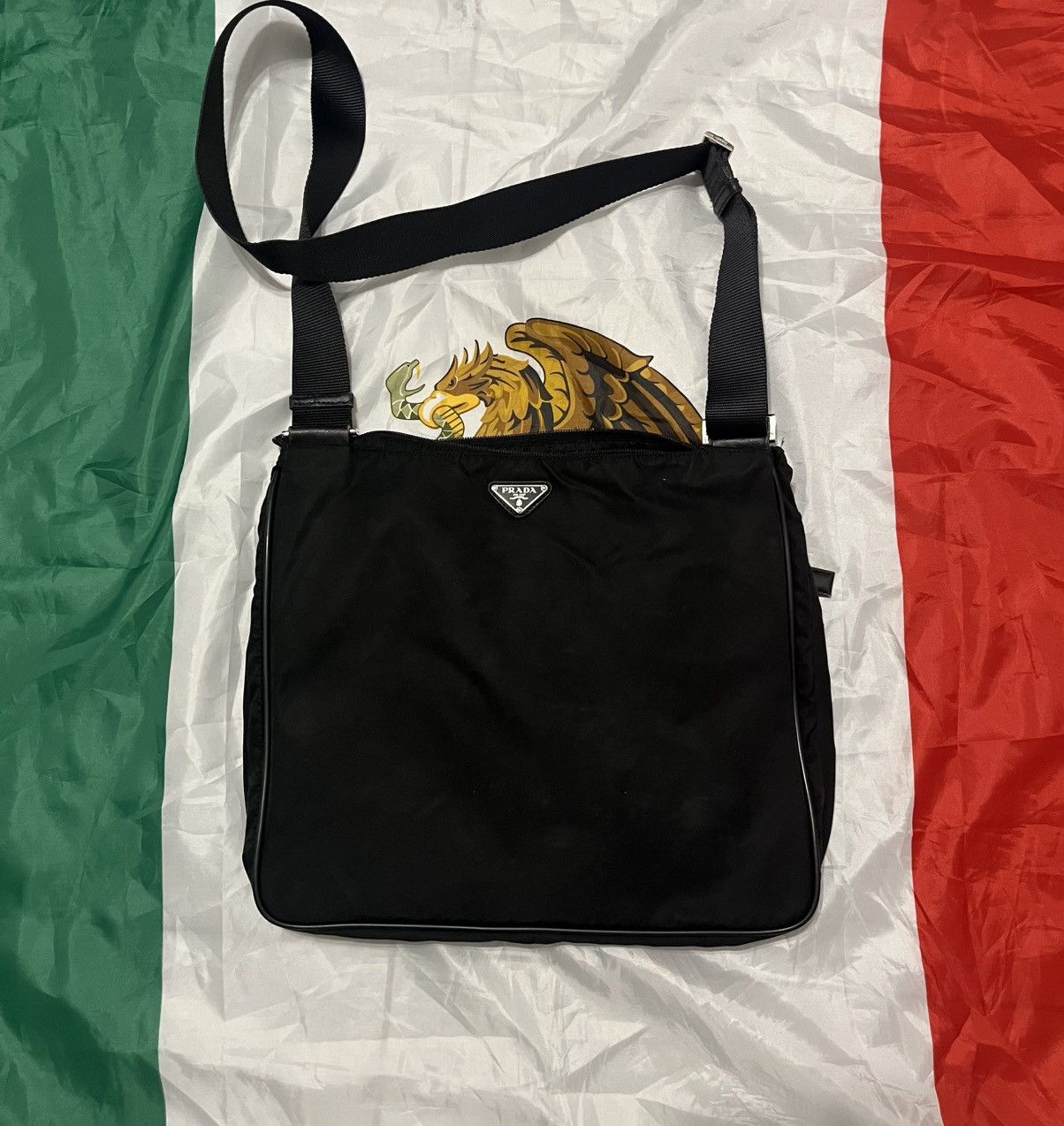 Prada Black Prada Nylon Shoulder Bag – Classic Unisex Model Size ONE SIZE - 1 Thumbnail