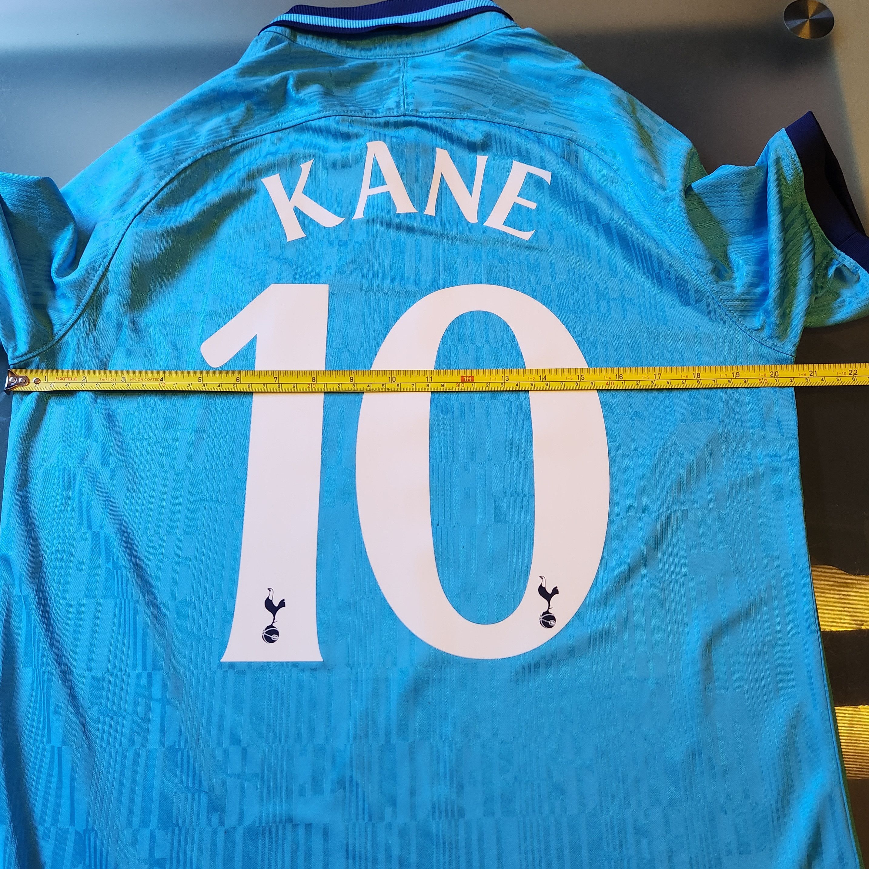 Nike Authentic Tottenham Hotspur Spurs KANE 2019-2020 3rd Jersey Size US M / EU 48-50 / 2 - 14 Thumbnail