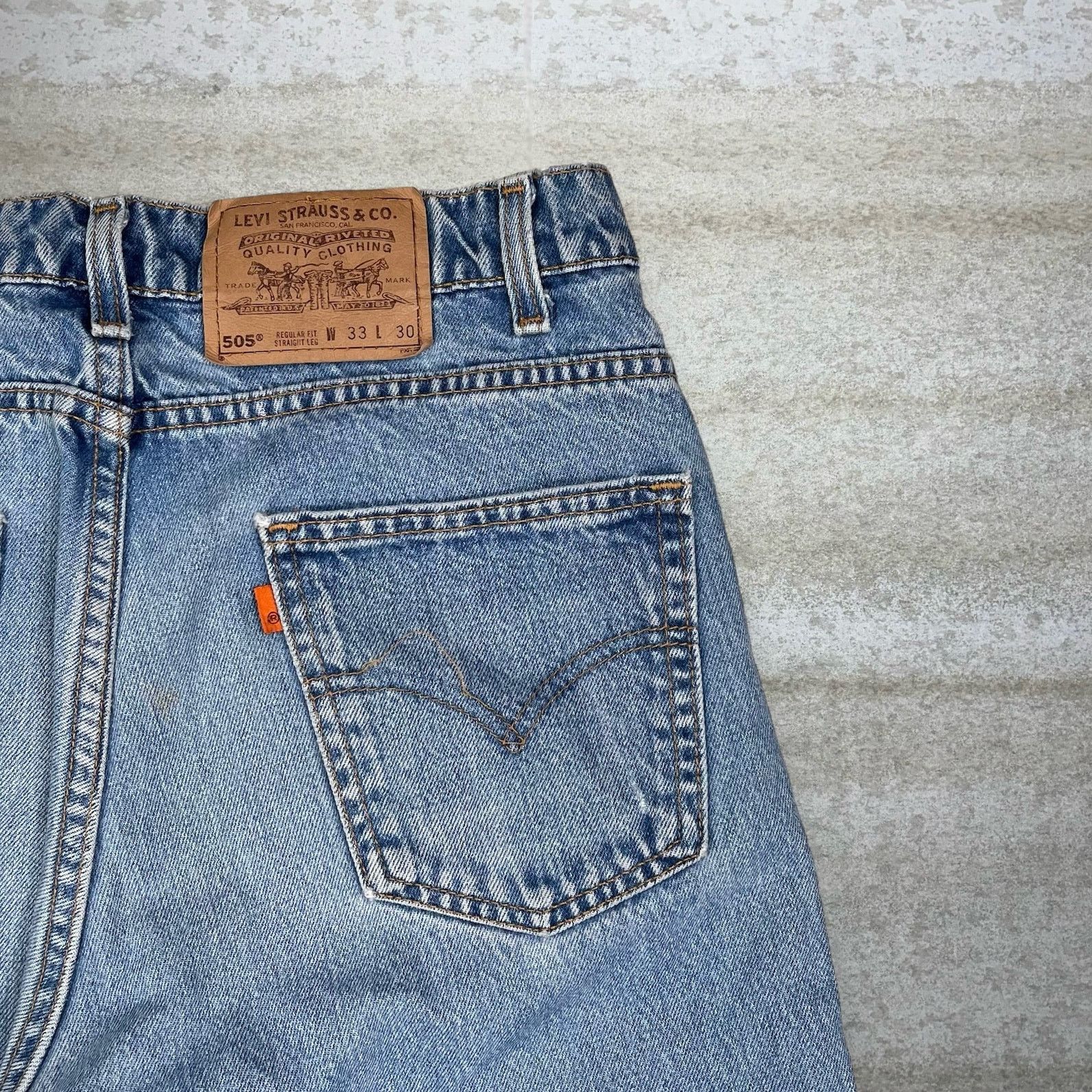 Levi's Vintage 90s Levis Jeans 505 33x30 Straight Fit Medium Wash Size US 33 - 3 Thumbnail