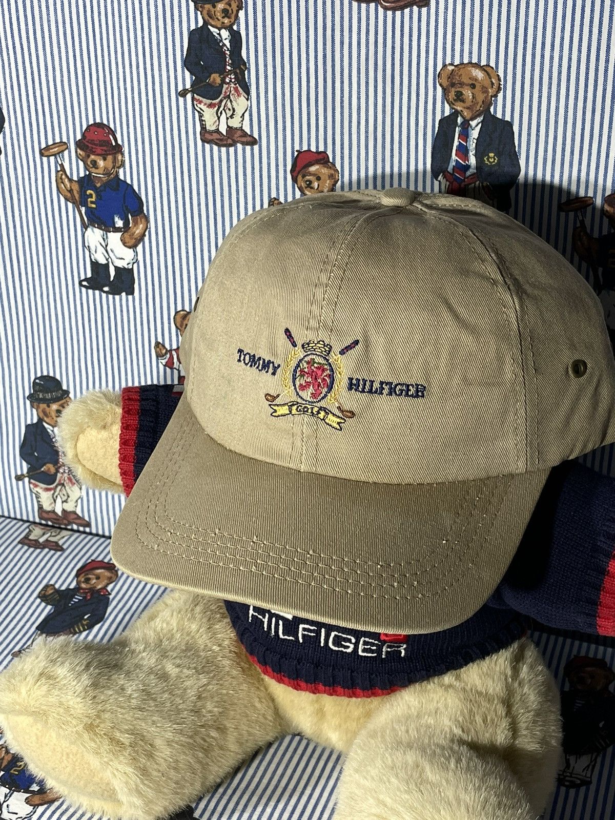 Tommy Hilfiger × Vintage Cap Tommy Hilfiger Lion Crest OG Vintage 90’s Size ONE SIZE - 3 Thumbnail