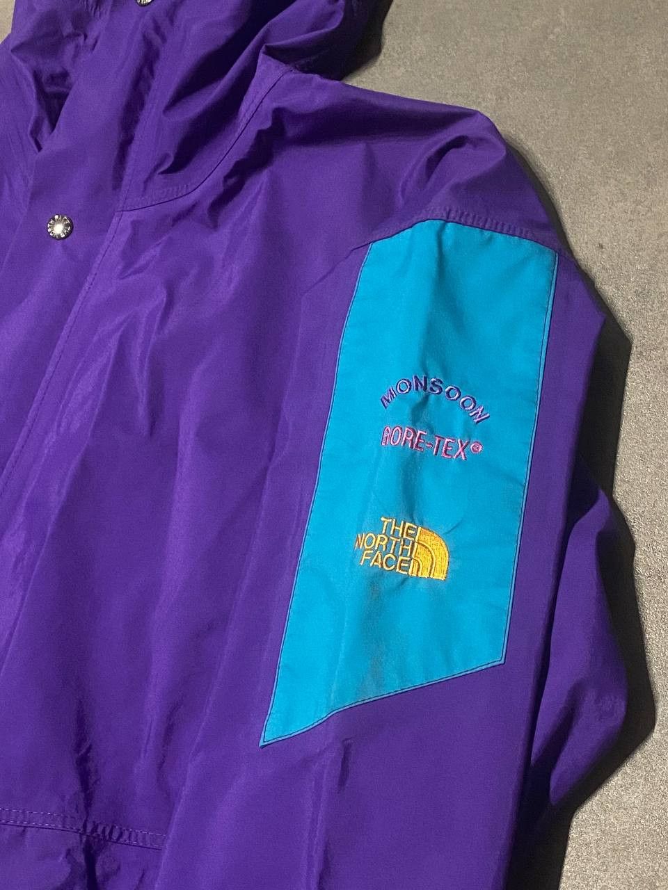The North Face × Vintage Vintage The North Face Gore Tex Nylon Jacket Size US L / EU 52-54 / 3 - 4 Thumbnail