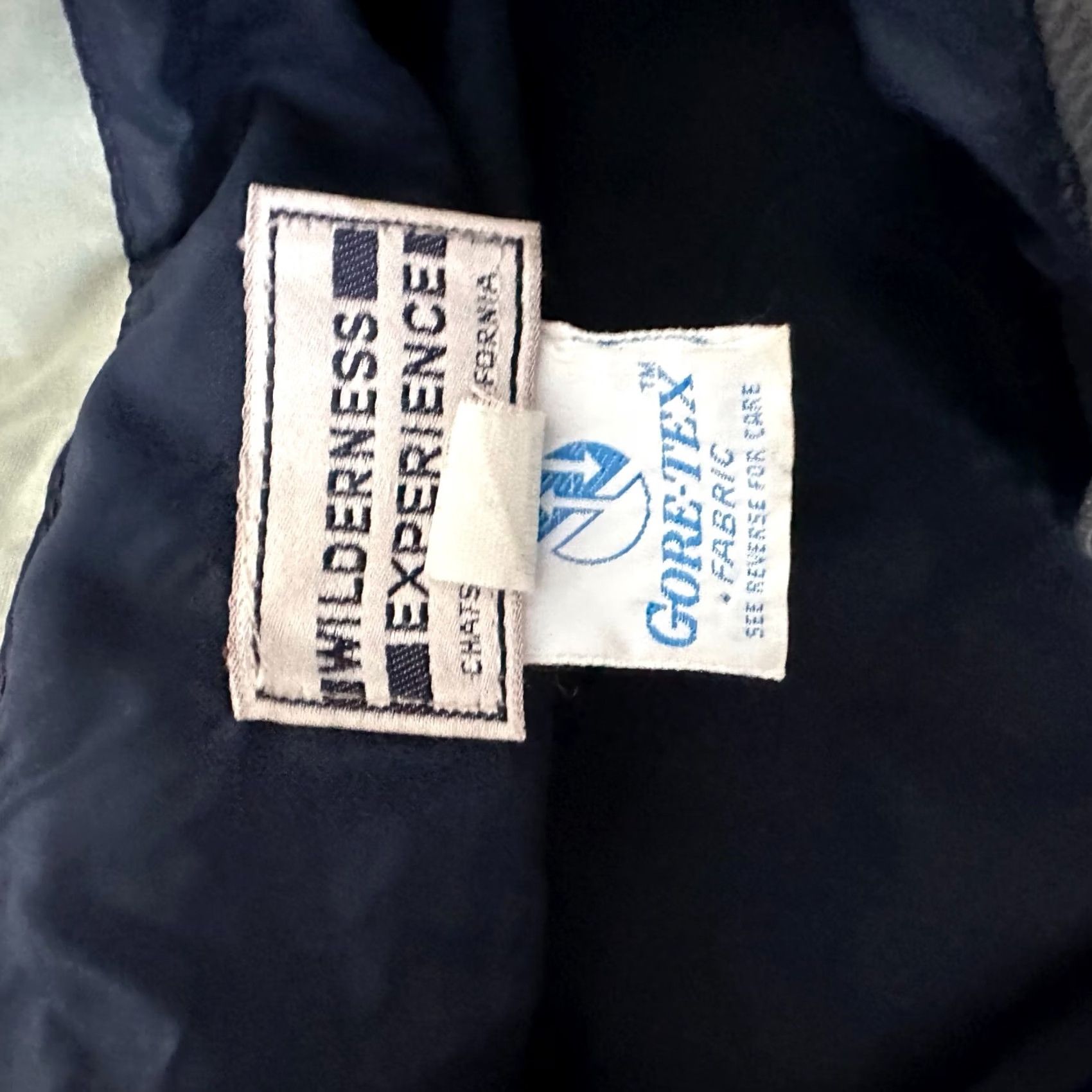 Vintage VINTAGE Gore Tex Hooded Lined Windbreaker Jacket Womens Gray 90s Full Zip Size L Size L / US 10 / IT 46 - 7 Thumbnail