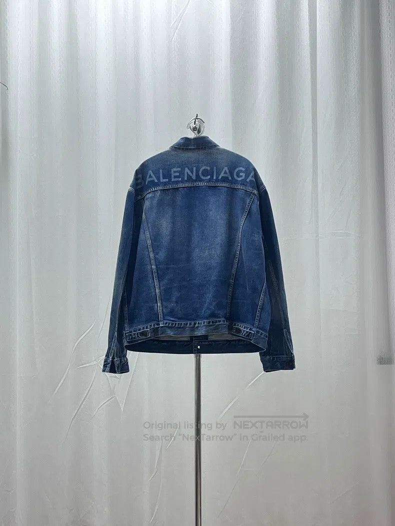 Balenciaga Balenciaga Blue Washed Destroyed Letter Logo Denim Jacket Size XS / US 0-2 / IT 36-38 - 2 Thumbnail