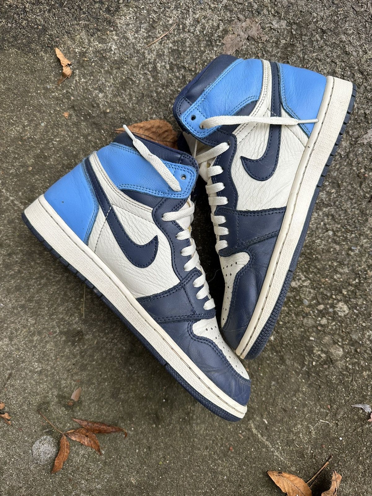 Jordan Brand Air Jordan 1 Retro High OG Obsidian size 8 Size US 8 / EU 41 - 2 Thumbnail