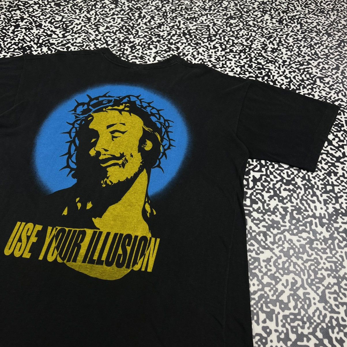 Guns N' Roses Vintage 90s Guns N Roses Axl Rose Use Your Illusion T-shirt Size US XL / EU 56 / 4 - 4 Thumbnail