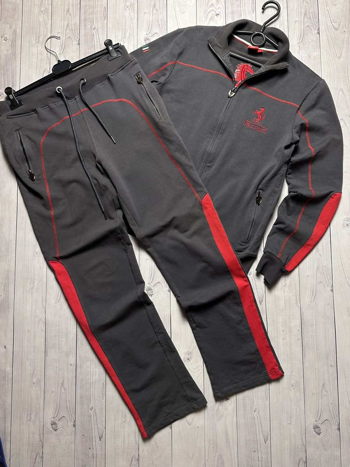Ferrari × Vintage Vintage Ferrari racing track suit size M big logo Size US M / EU 48-50 / 2 - 2 Thumbnail