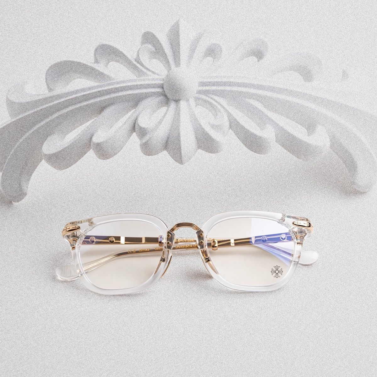 Chrome Hearts CHROME HEARTS TITANASLUVR CRYSTAL/GOLD PLATED GLASSES Size ONE SIZE - 6 Thumbnail