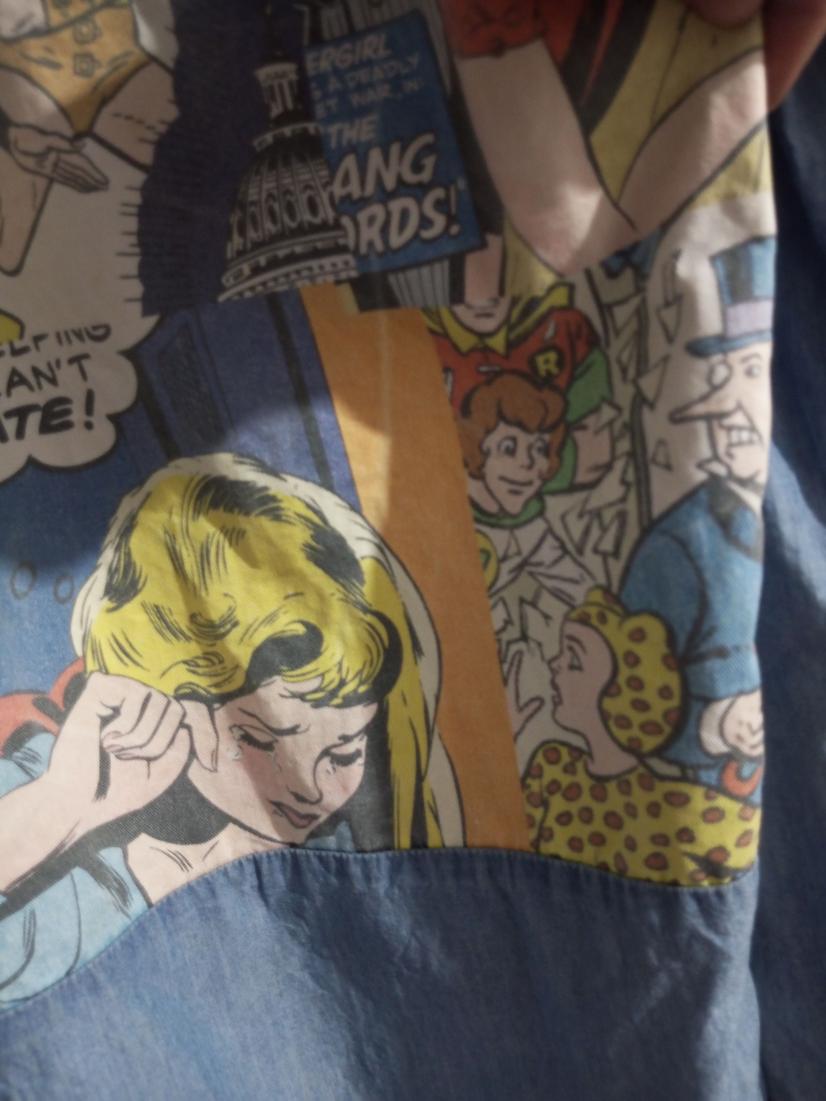 20471120 Vintage justice league big print dc Comics long sleeve shirt Size US L / EU 52-54 / 3 - 2 Thumbnail