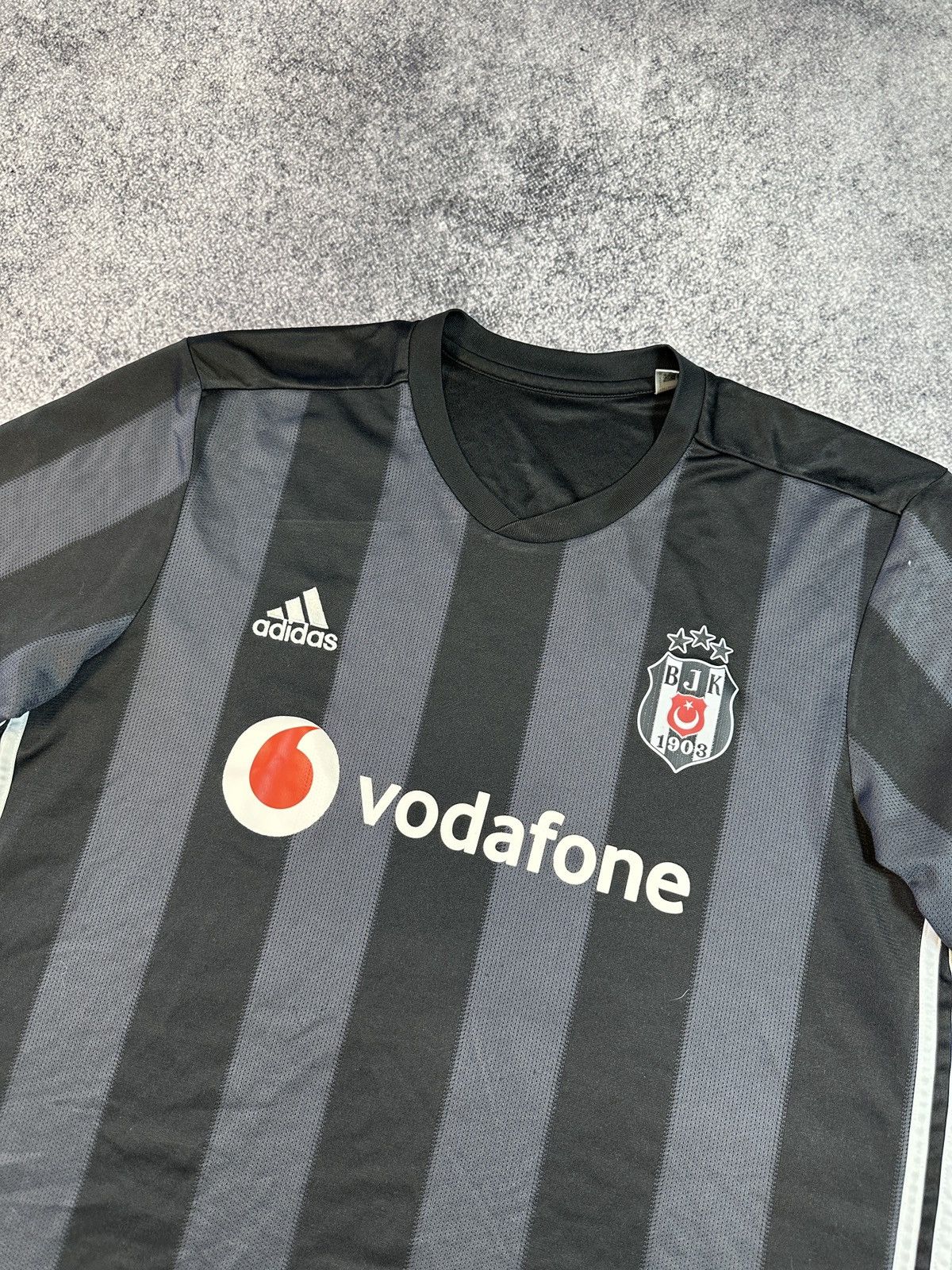 Adidas Adidas Beshiktash Vodafone Soccer Jersey Turkey L 18/19 Size US L / EU 52-54 / 3 - 2 Thumbnail
