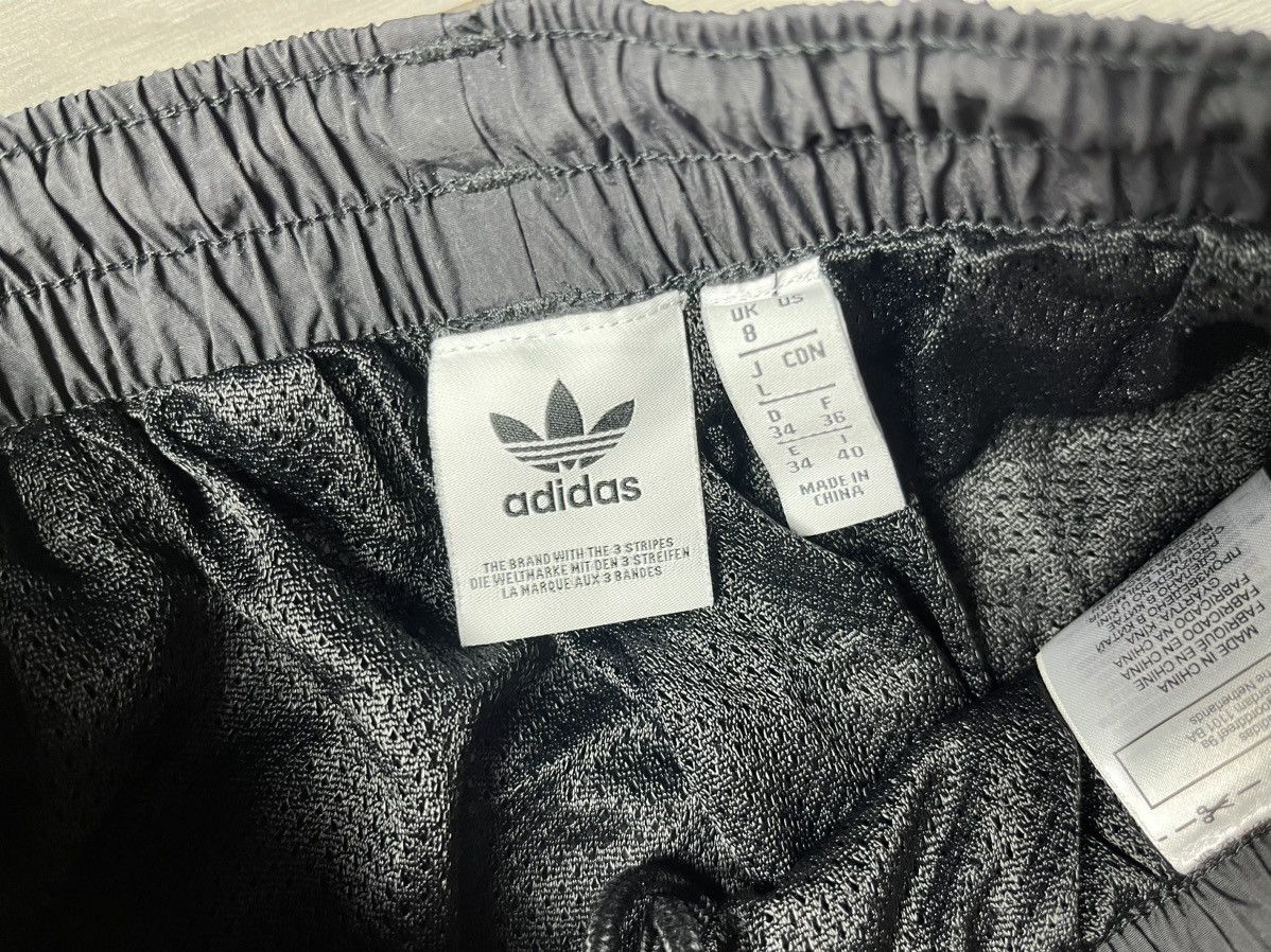 Adidas Adidas shorts running style Pharrell Williams size Small Size US 30 / EU 46 - 3 Thumbnail