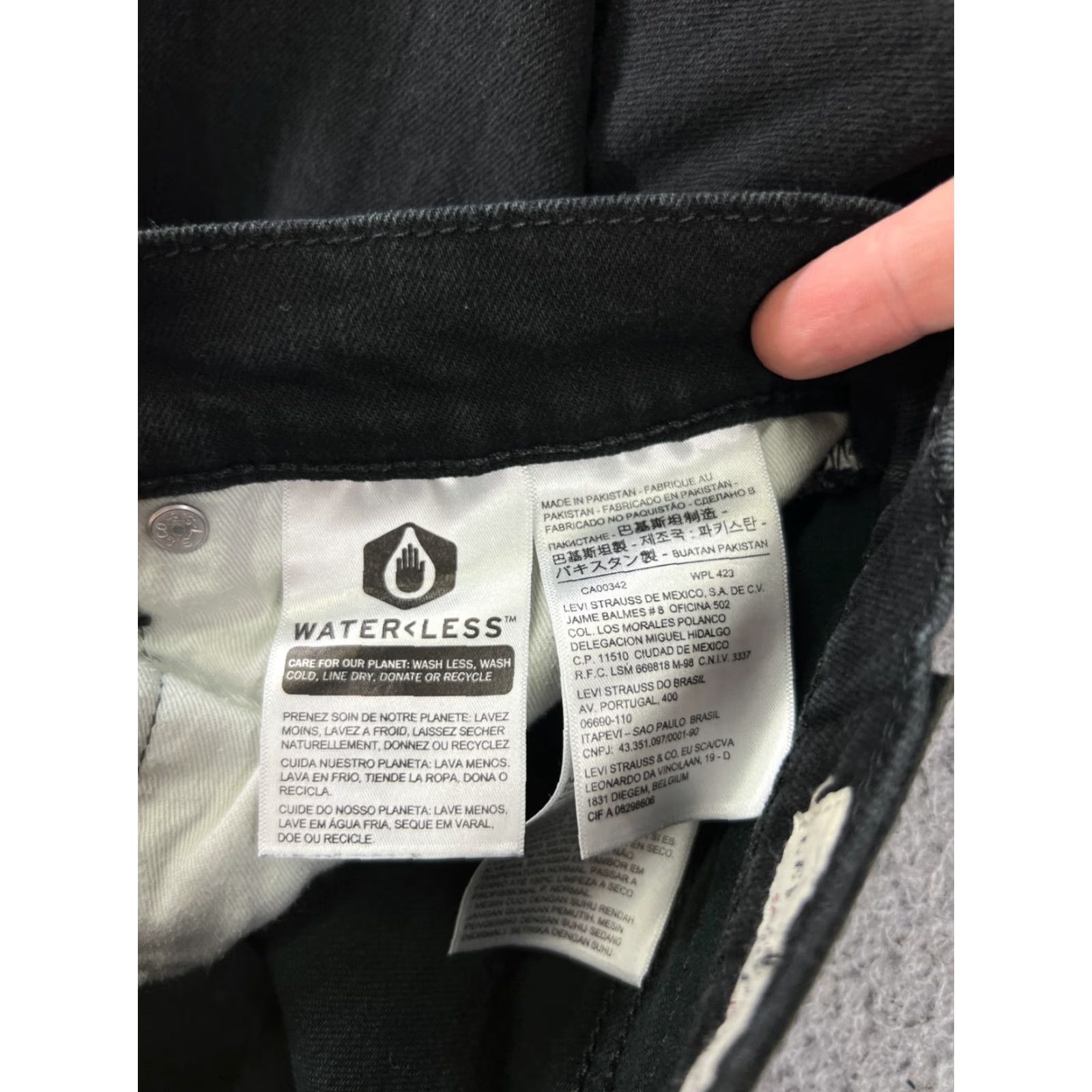 Levi's Levi's 510 Jeans Slim Fit Black Denim 31 29in 5-Pocket Cotton Blend Zip Mens Jeans Size US 31 - 7 Thumbnail