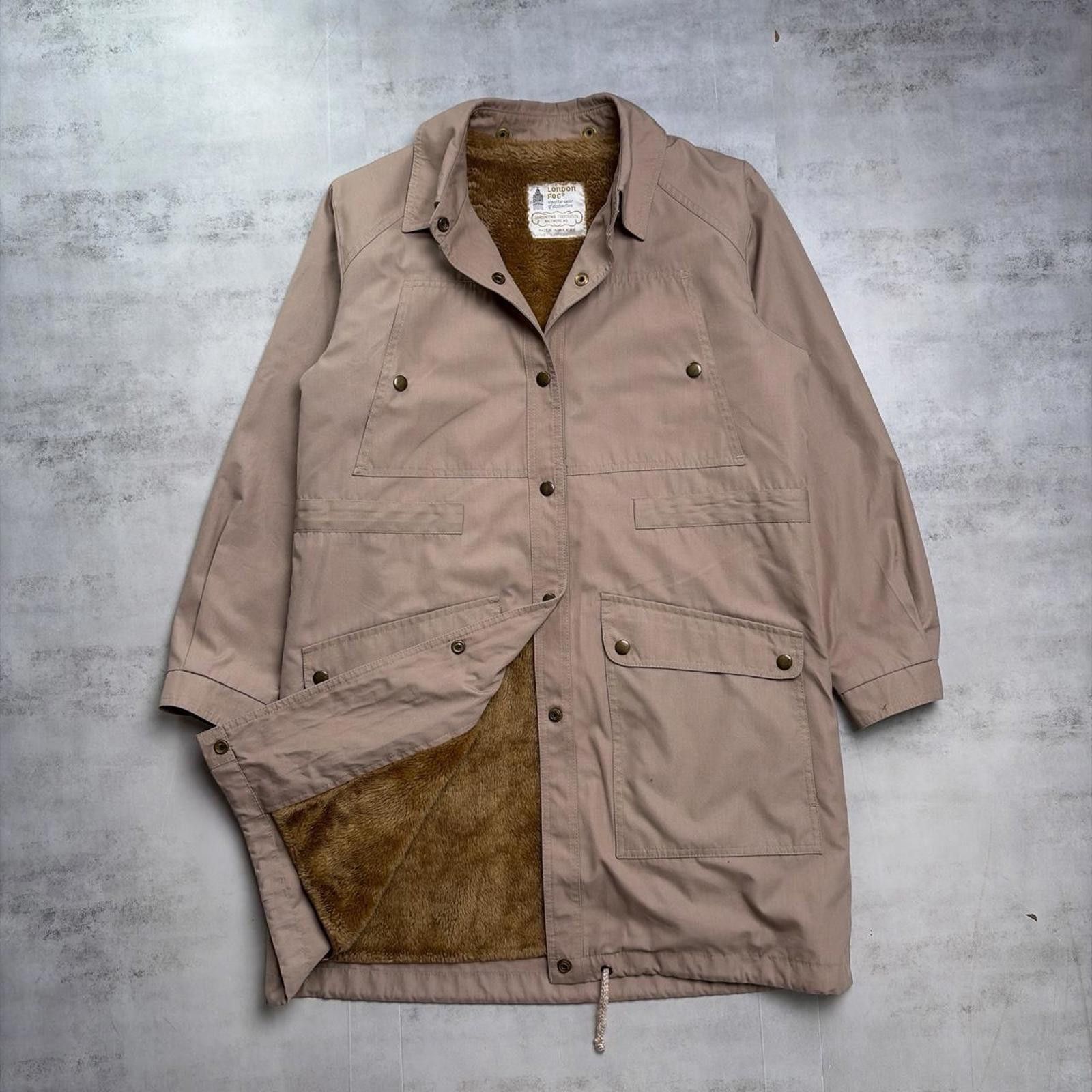 London Fog Vintage 90’s Beige London Fog Faux Fur Lined Trench Coat Size M / US 6-8 / IT 42-44 - 1 Thumbnail