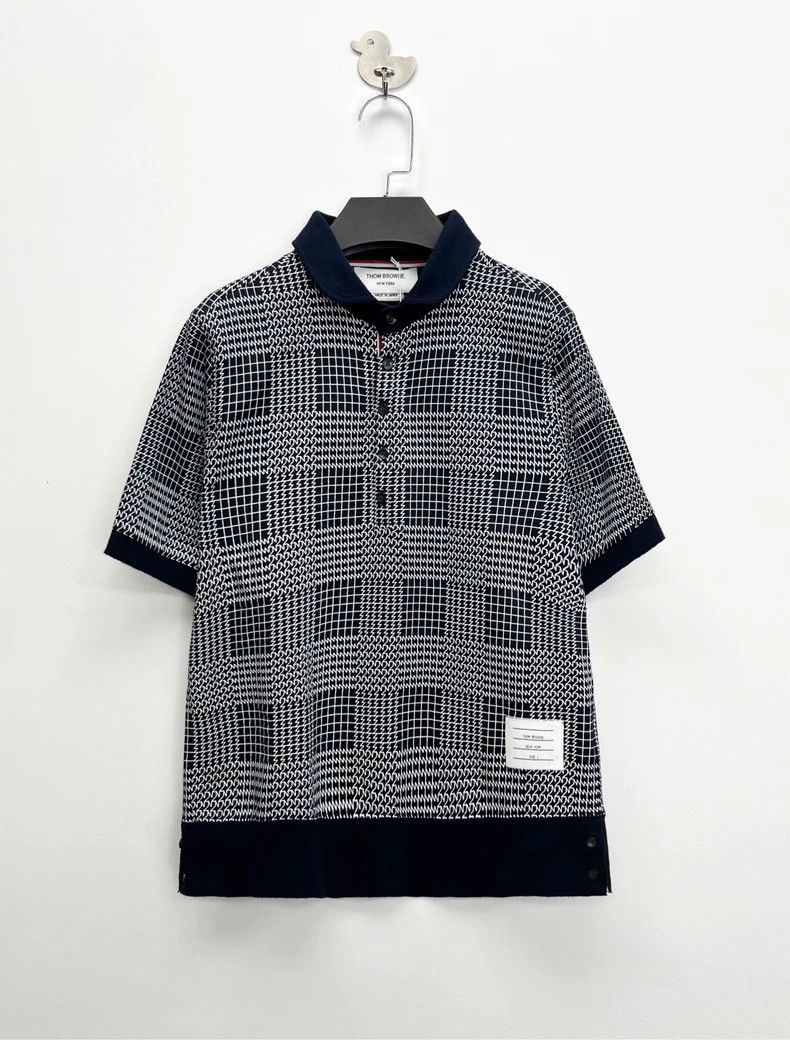 Thom Browne Thom Browne Qianbird lines are printed on the front of the Size US S / EU 44-46 / 1 - 1 Thumbnail