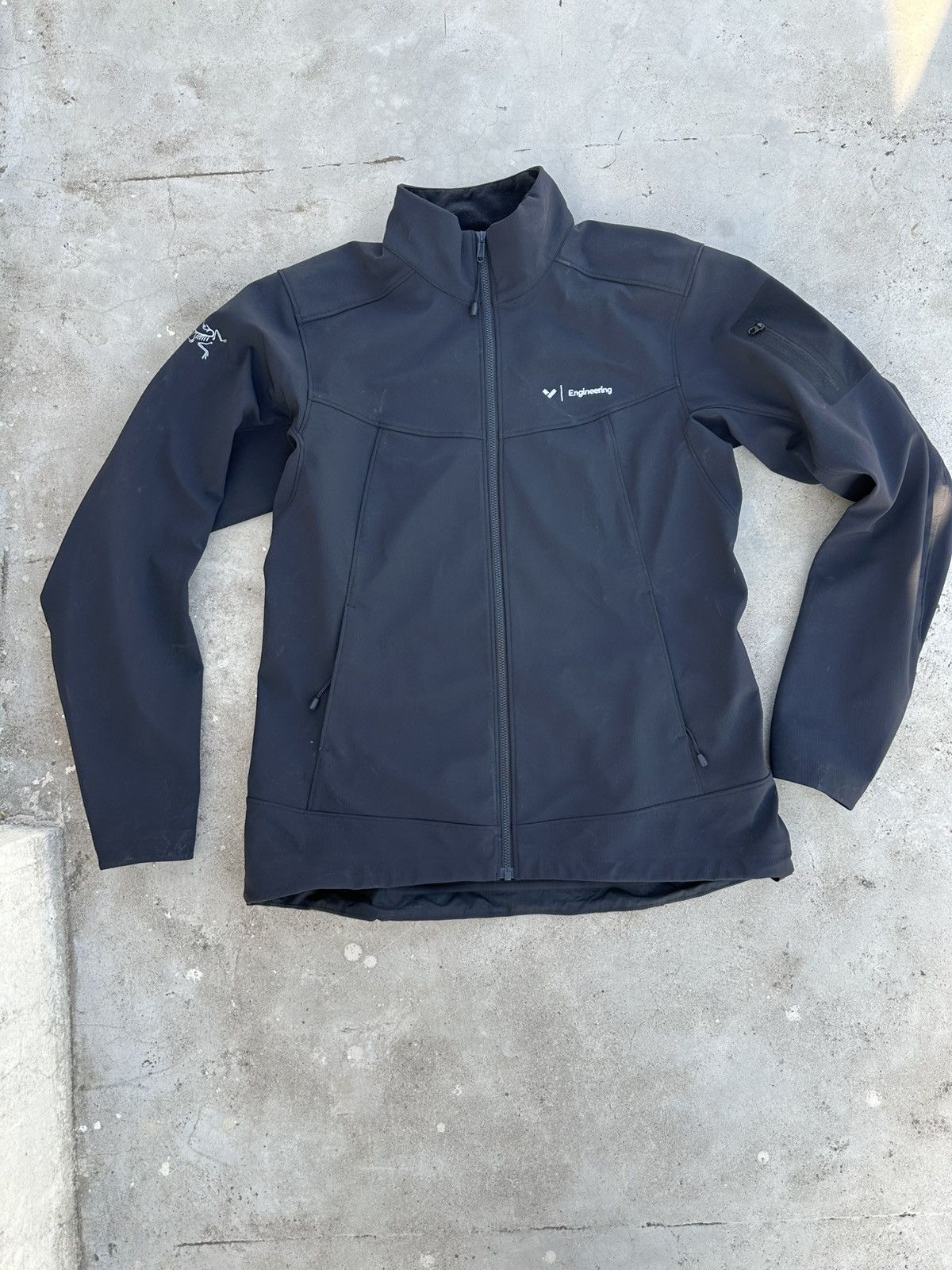 Arc'teryx Arc’teryx Epsilon LT Jacket Women’s (Medium) Size M / US 6-8 / IT 42-44 - 1 Thumbnail