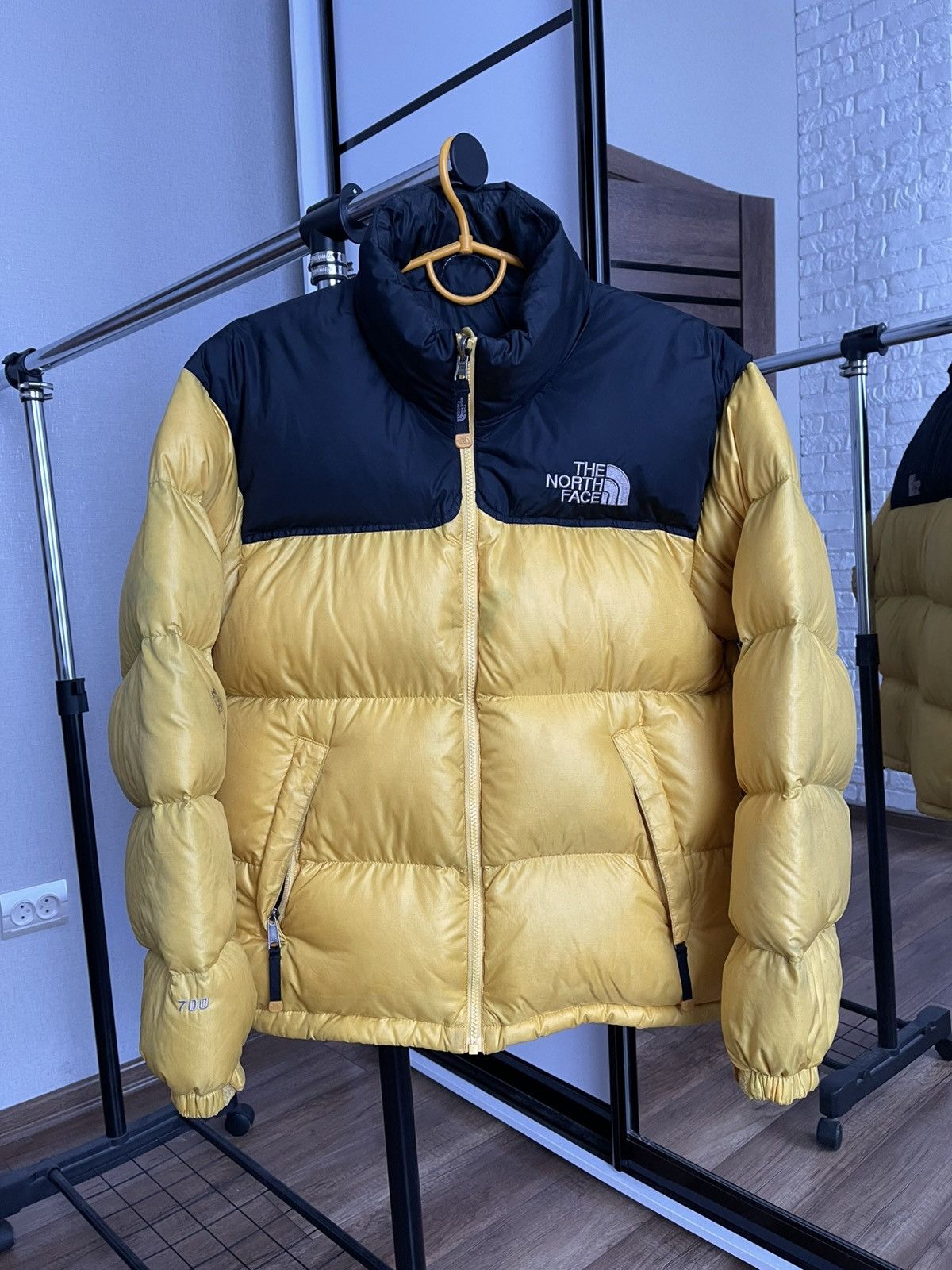 The North Face The North Face TNF 700 Puffer Down Jacket Vintage Distressed Size US M / EU 48-50 / 2 - 3 Thumbnail