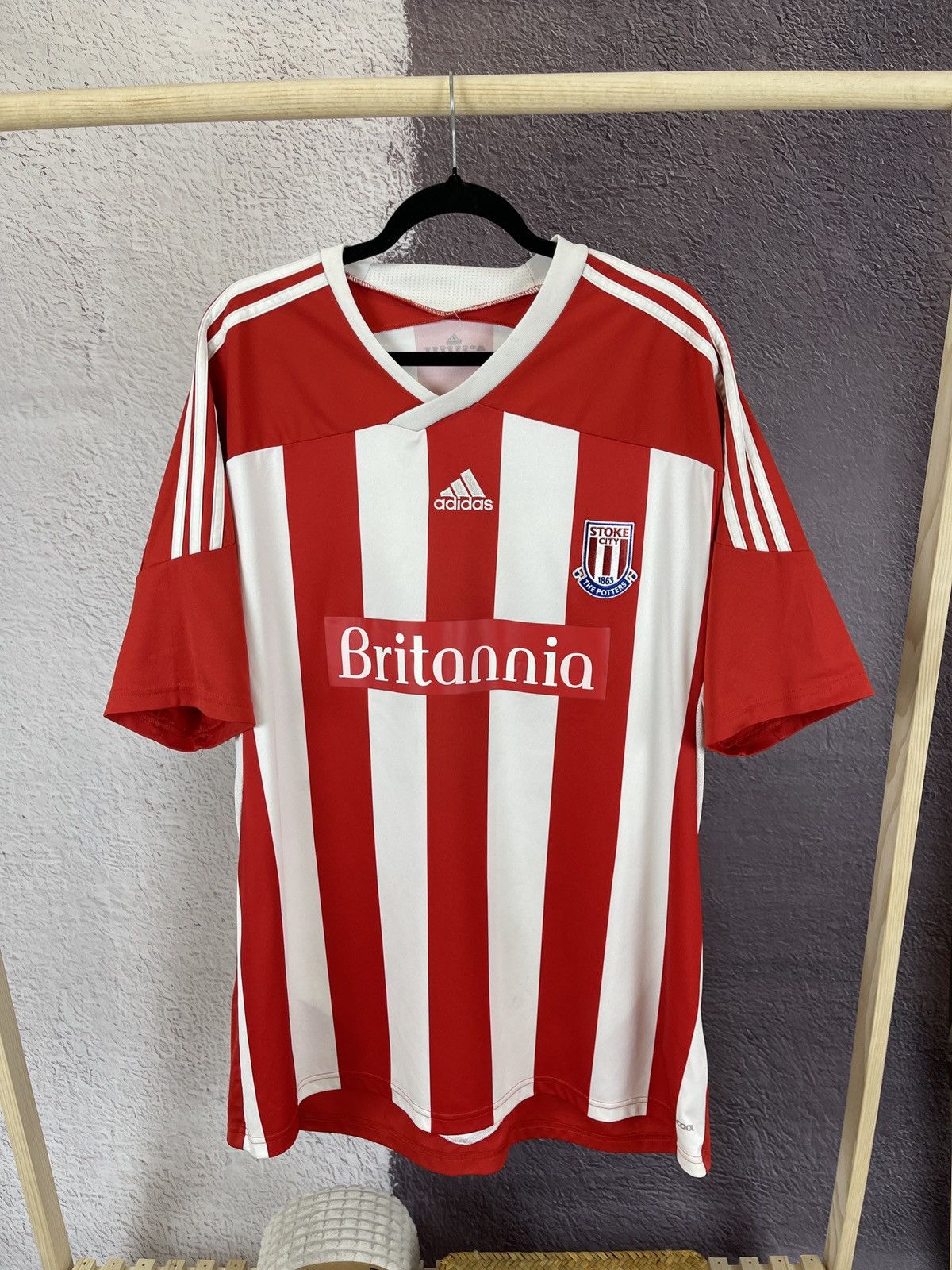Adidas Adidas Stoke City 2011 2012 #8 Soares home soccer jersey Size US XXL / EU 58 / 5 - 1 Thumbnail