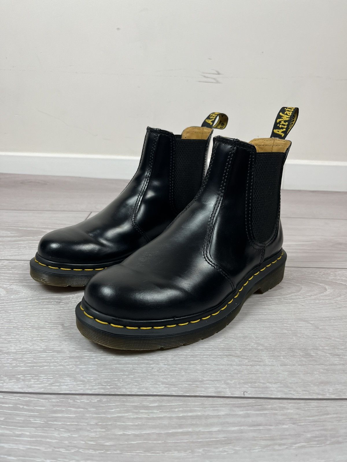 Dr. Martens Dr Martens Black Leather Pull On Chelsea Boots Size US 6 / IT 36 - 2 Thumbnail
