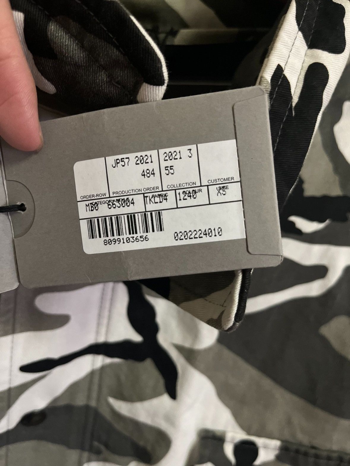 Balenciaga Balenciaga fw21 camo oversized coat Size US XS / EU 42 / 0 - 6 Thumbnail