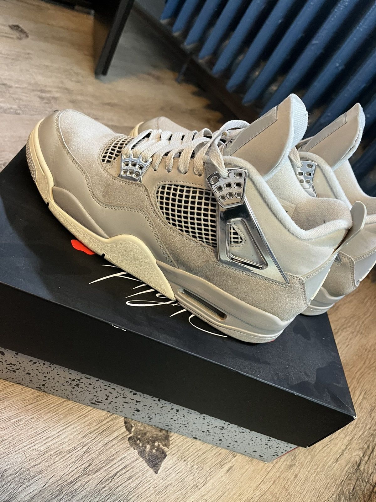 Jordan Brand Air jordan 4 retro Size US 9.5 / EU 42-43 - 3 Thumbnail