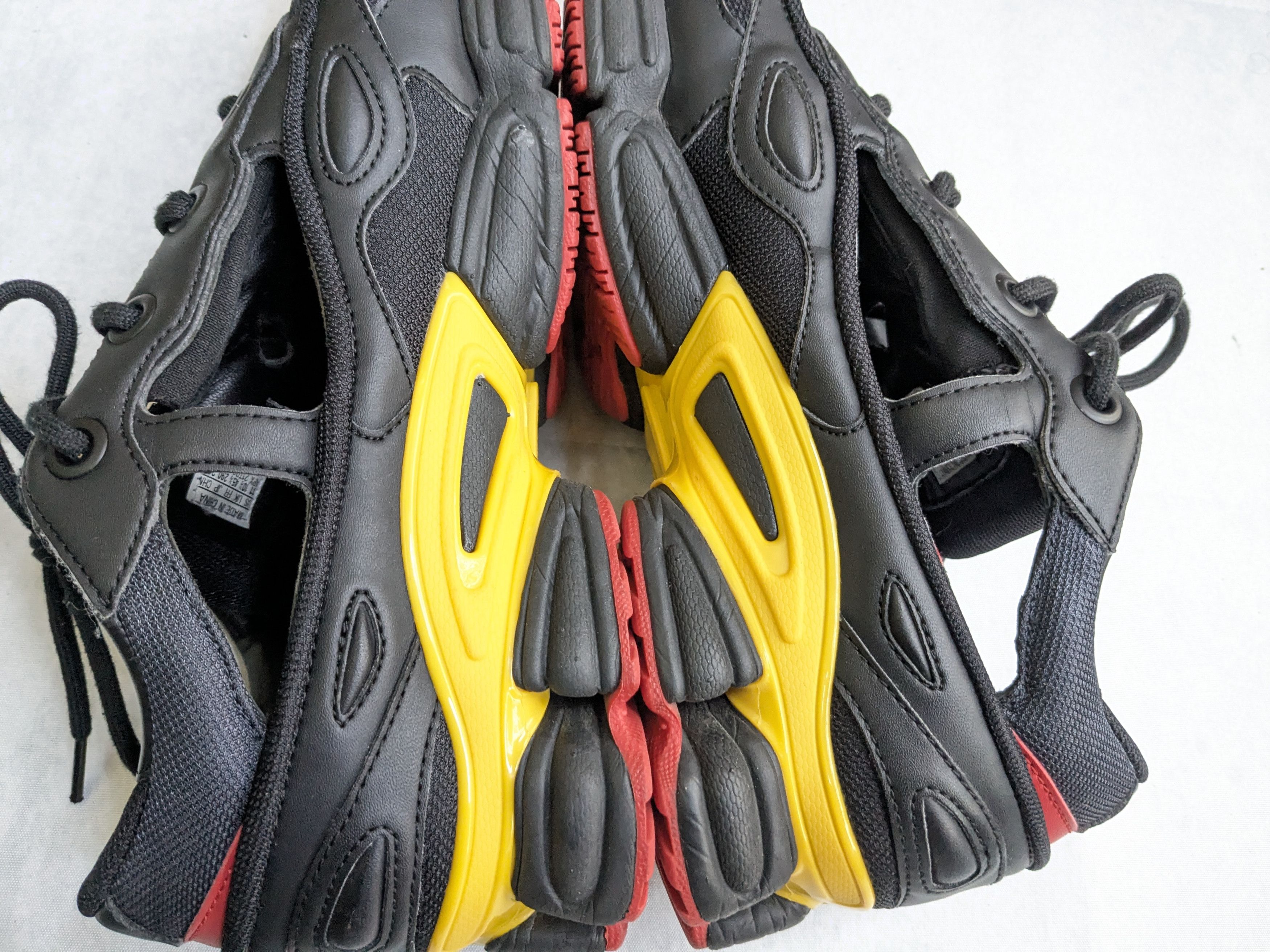 Raf Simons Adidas x Raf Simons OZWEEGO REPLICANT BELGIUM F34234 11 Size US 11 / EU 44 - 9 Thumbnail
