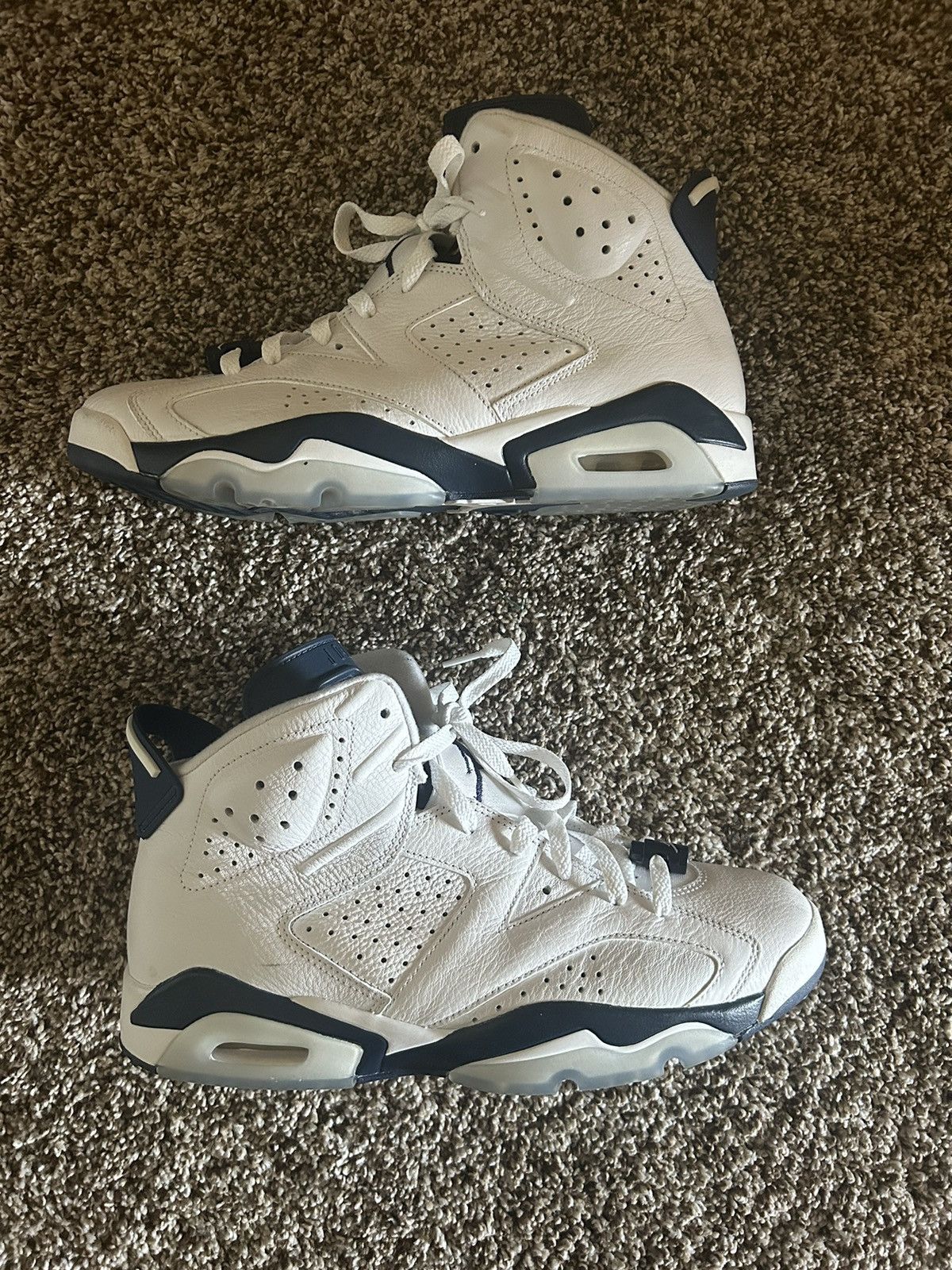 Jordan Brand Air Jordan 6 Retro Midnight Navy Size US 10.5 / EU 43-44 - 7 Thumbnail