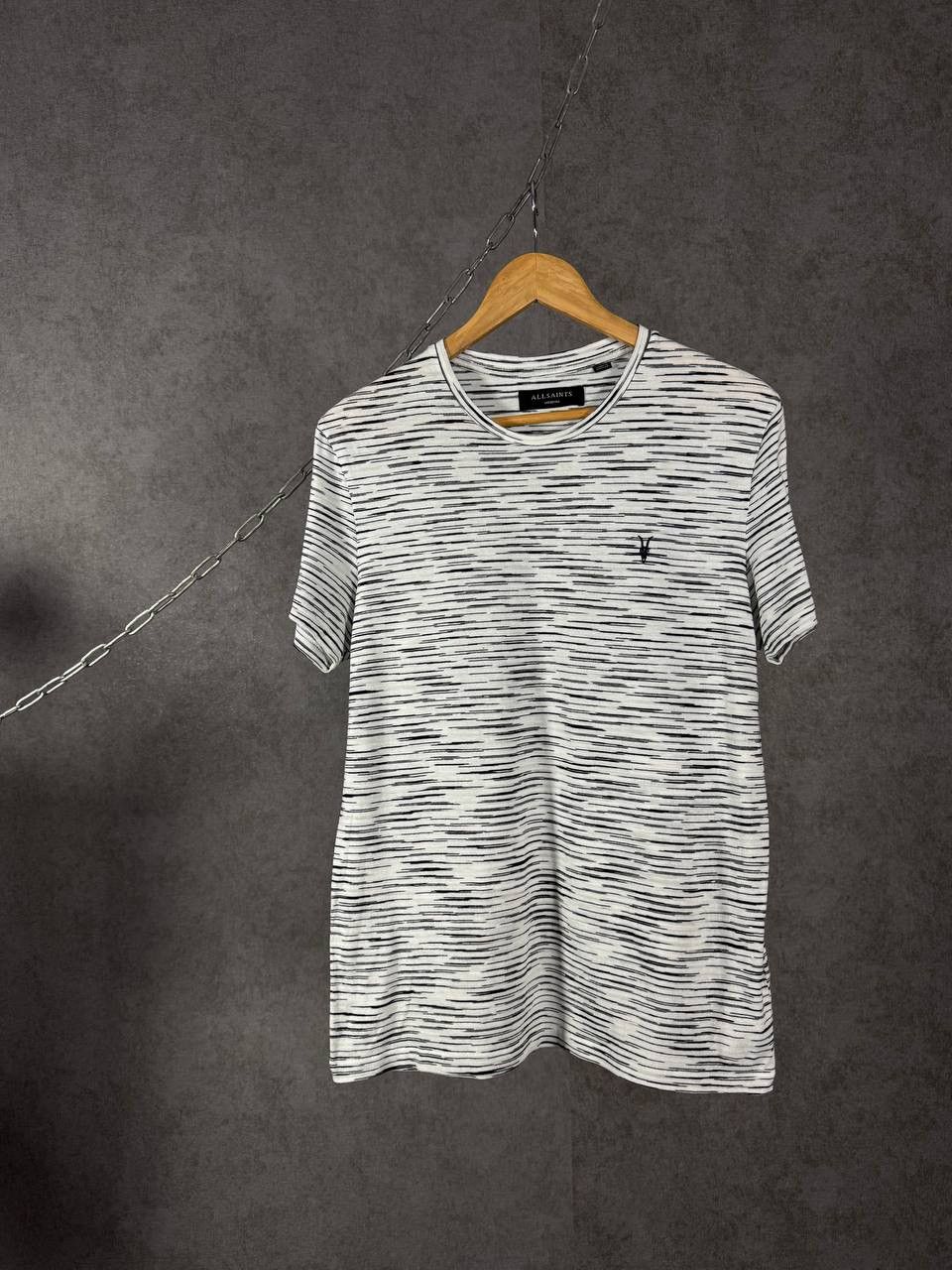 Allsaints Allsaints designer logo tee Size US M / EU 48-50 / 2 - 1 Thumbnail