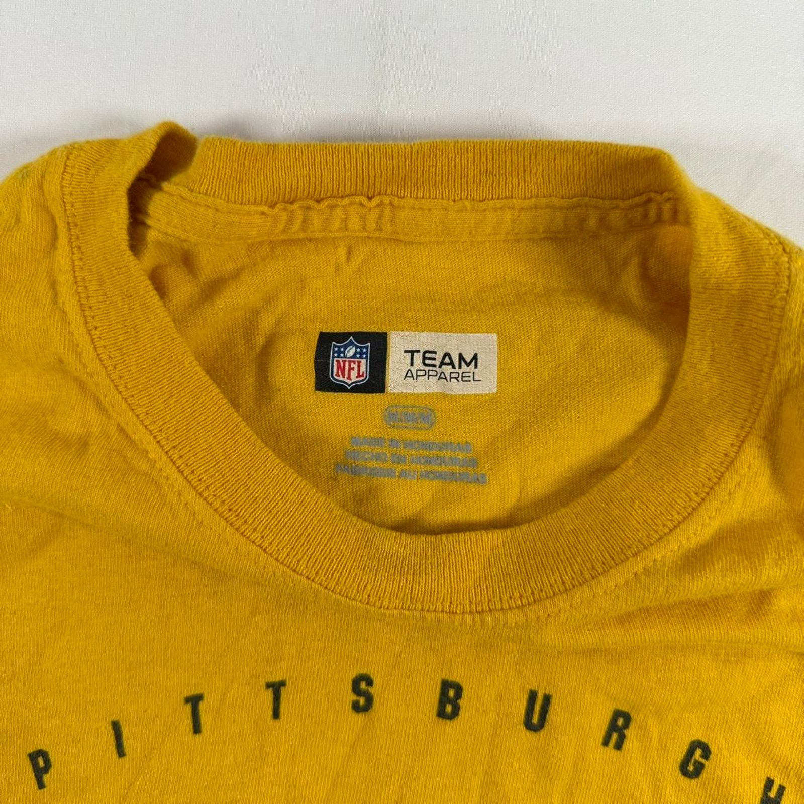 NFL NFL Yellow And Black Steelers Graphic Tee Size Medium Size US M / EU 48-50 / 2 - 2 Thumbnail