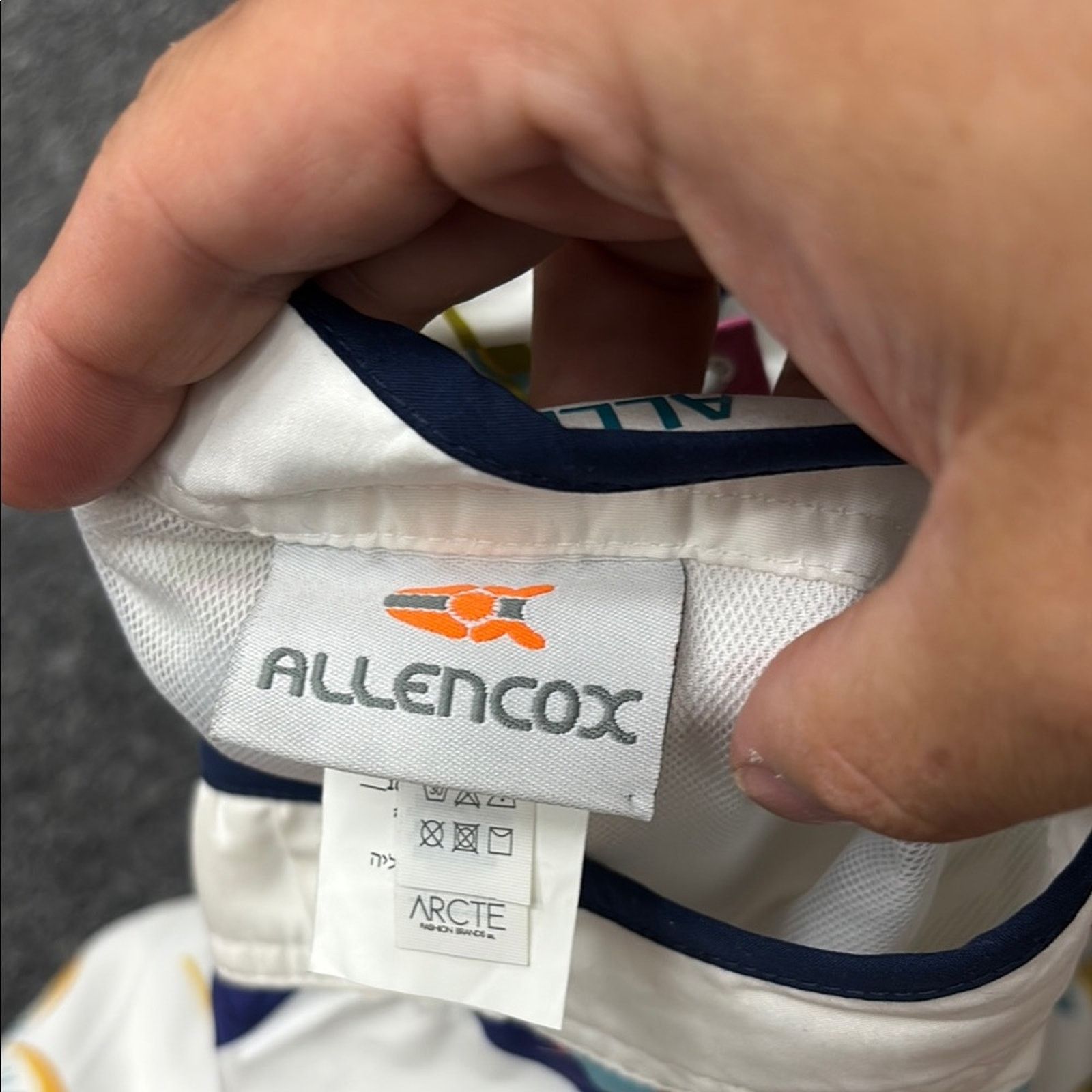 Other NWOT Allen Cox Floral Swim Trunks with Pink and Blue XXL Size US 44 / EU 60 - 8 Thumbnail