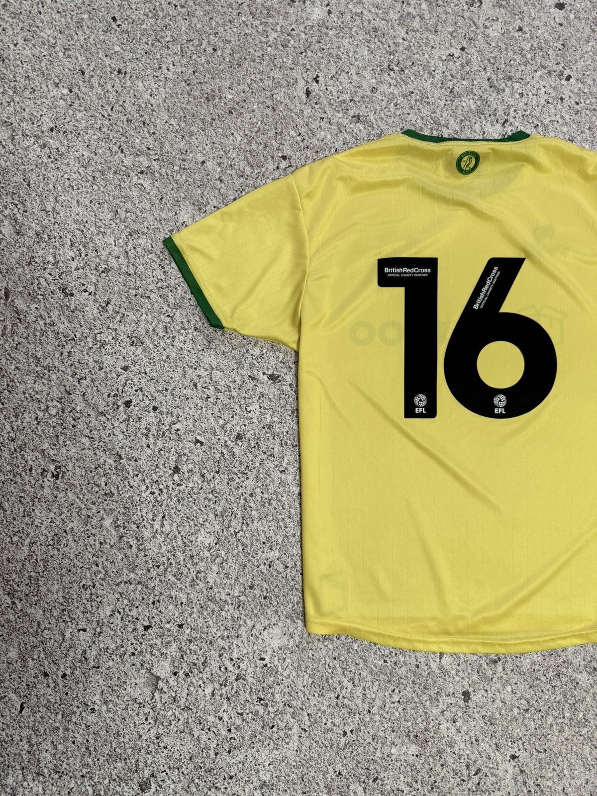 O'Neills × Vintage O’neills Bristol City FC 2023 2024 Soccer Football Jersey Size US M / EU 48-50 / 2 - 7 Thumbnail
