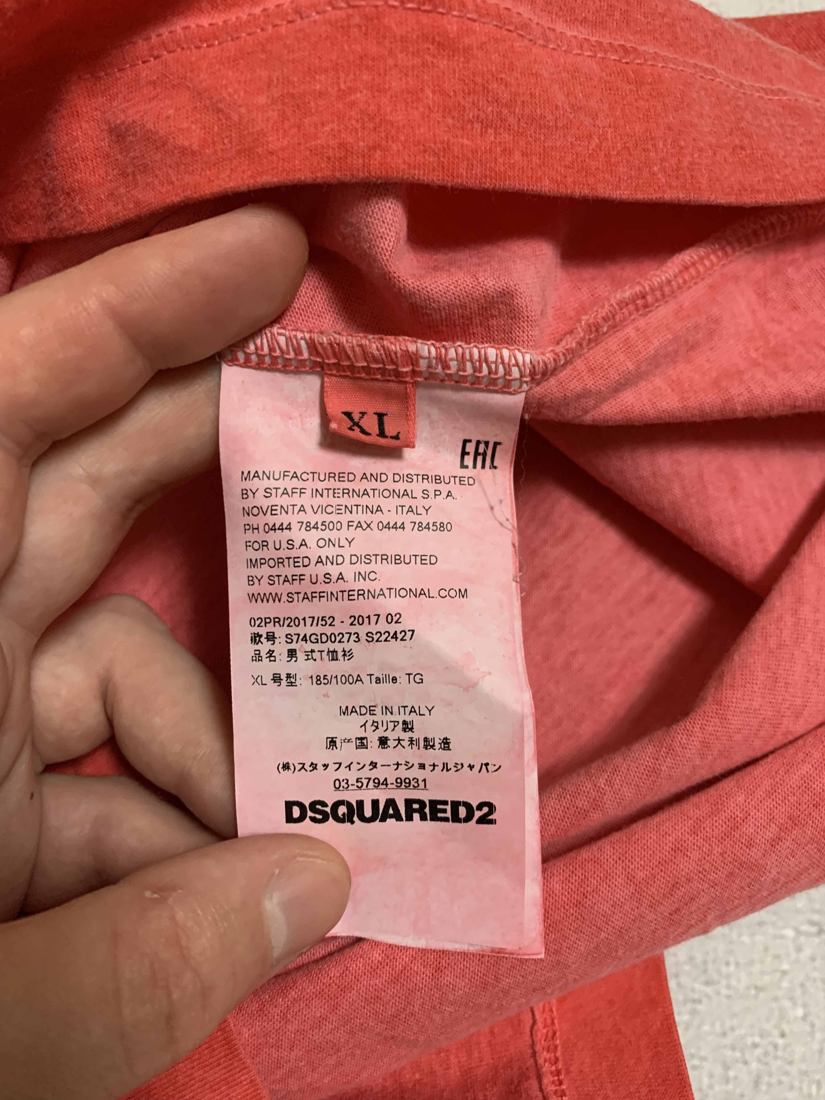Dsquared2 Vintage Dsquared2 T Shirt Tee Big Logo Distressed Faded Y2K Size US XL / EU 56 / 4 - 7 Thumbnail