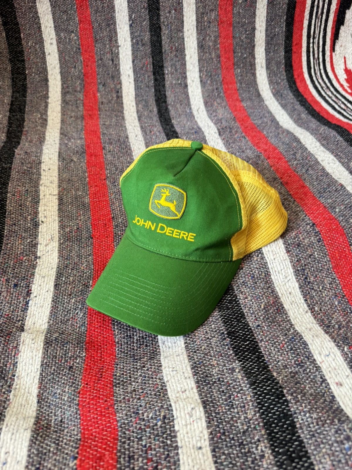 Vintage Vintage 00’s John Deere Rare Worker Trucker Hat Size ONE SIZE - 1 Thumbnail