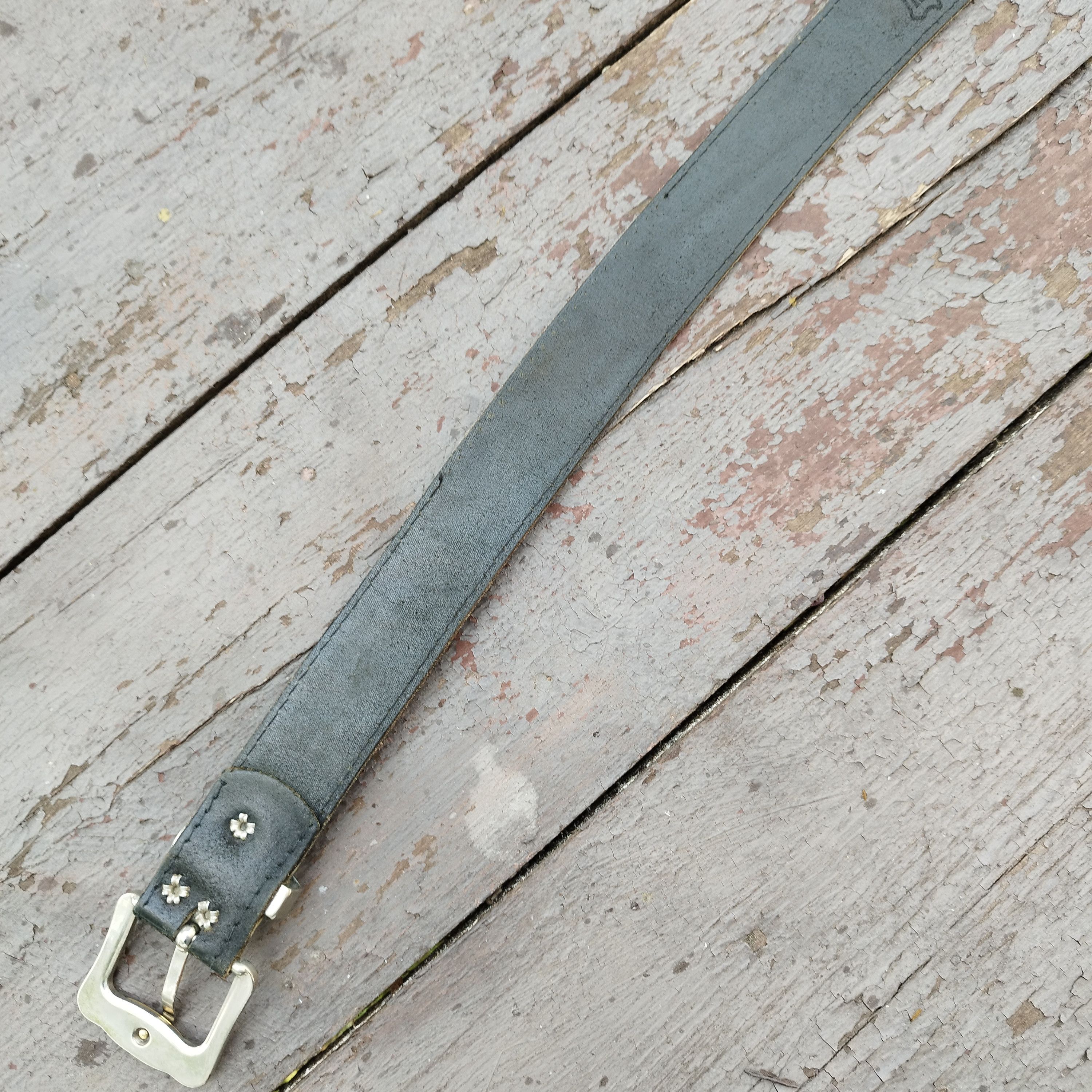 Nike Vintage Nike Swoosh Logo Metal Buckle Leather Belt Rare Size ONE SIZE - 8 Thumbnail