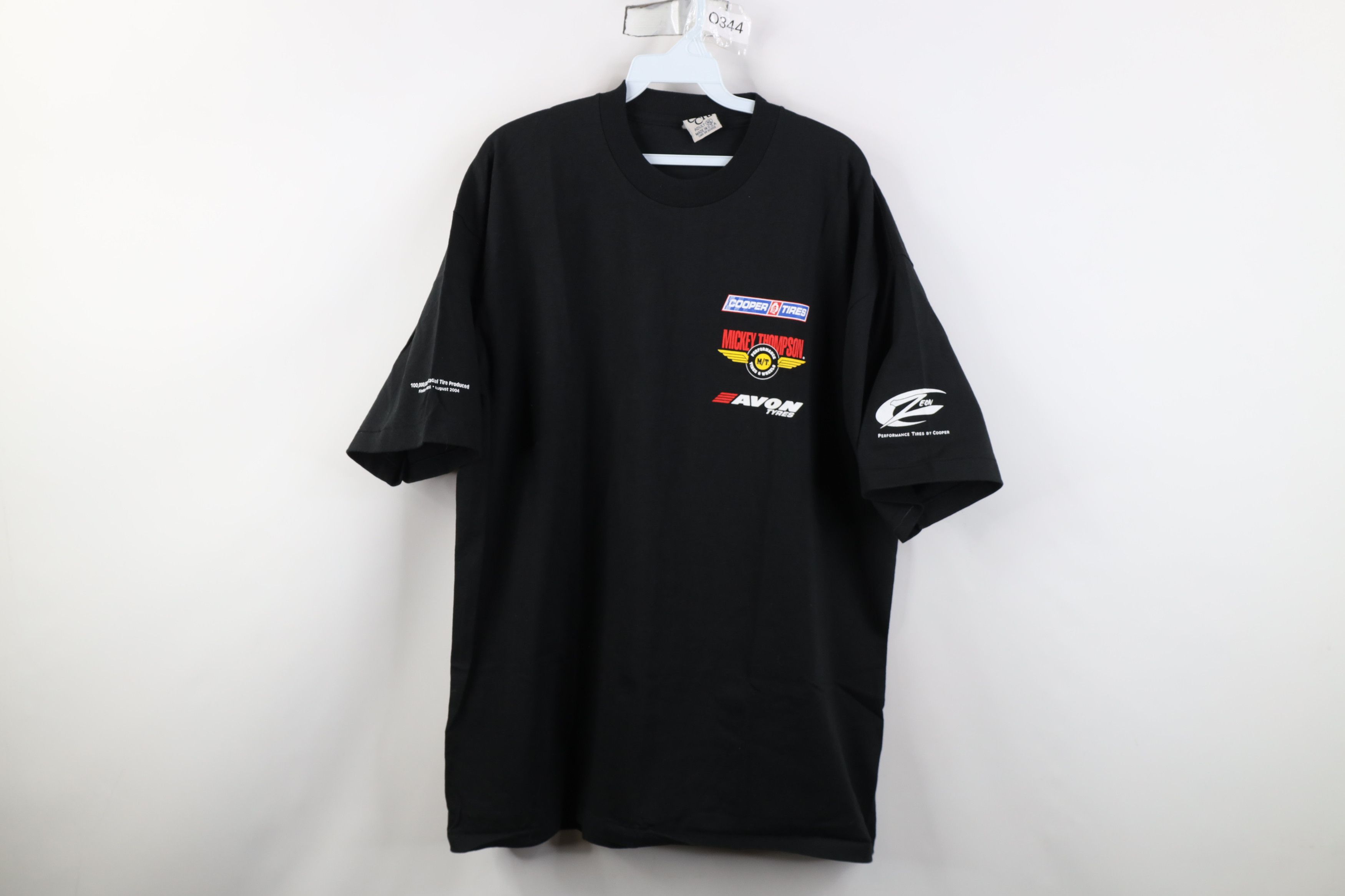 Vintage Vintage Y2K 2004 Motorsports Mickey Thompson Avon T-Shirt Size US XL / EU 56 / 4 - 1 Thumbnail