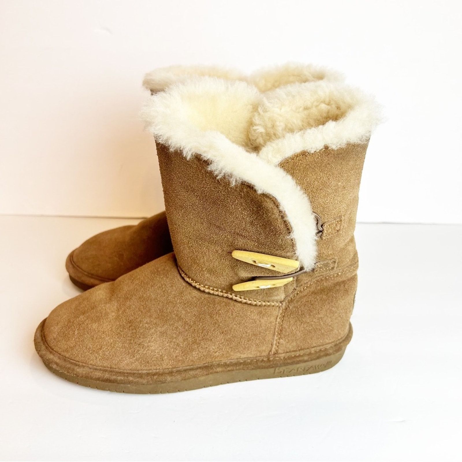 Other Bearpaw ASuede Fur Lined Pull On Toggle Boot Women’s 7 Size US 7 / IT 37 - 6 Thumbnail