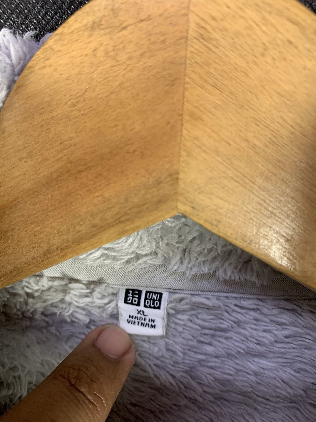 Japanese Brand Steals! Uniqlo Light Gray Fleece Zipper Jacket Size US M / EU 48-50 / 2 - 5 Thumbnail