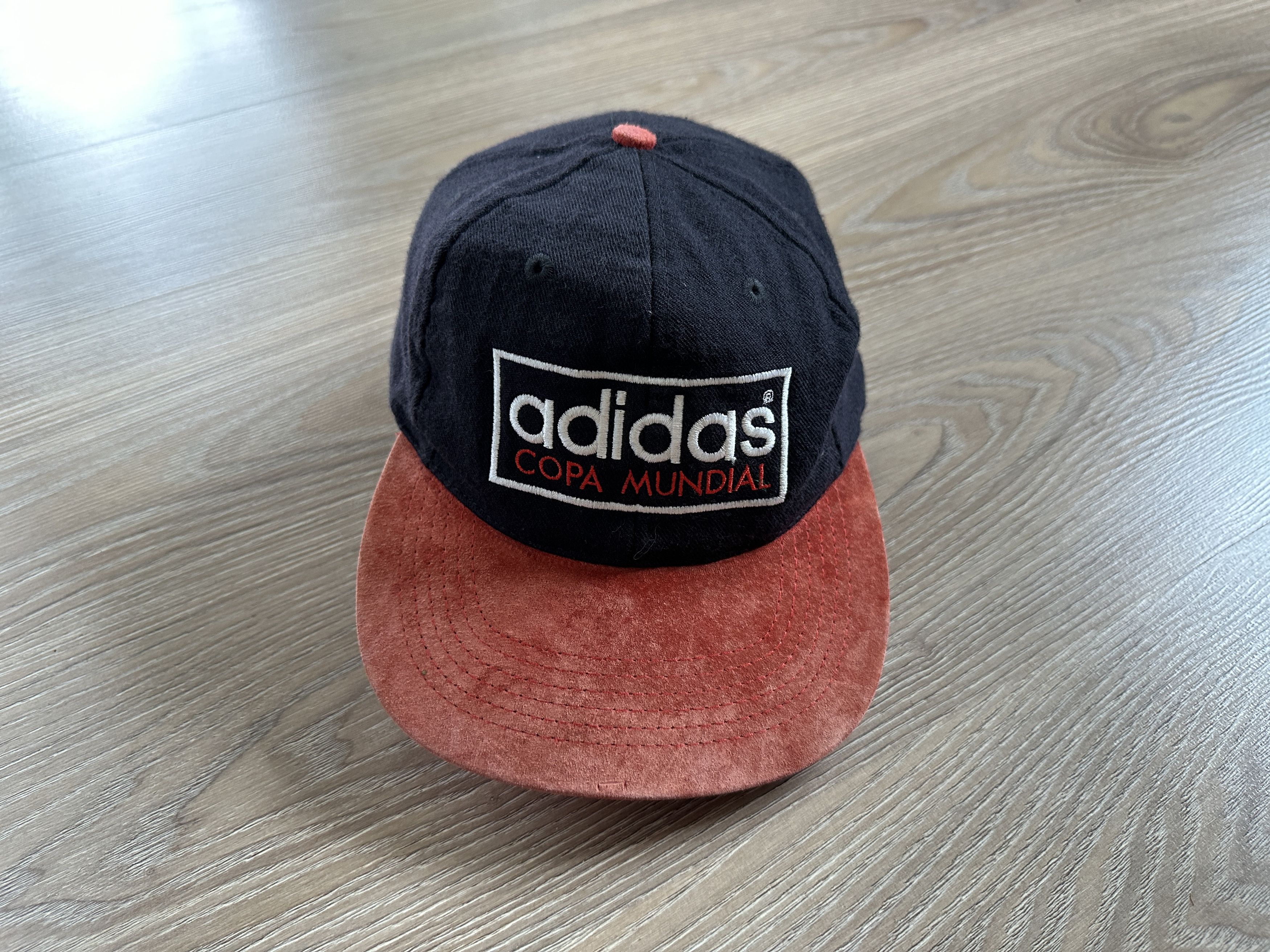 Adidas × Vintage Rare Adidas Copa Mundial Snapback Hat 1990s Size ONE SIZE - 4 Thumbnail